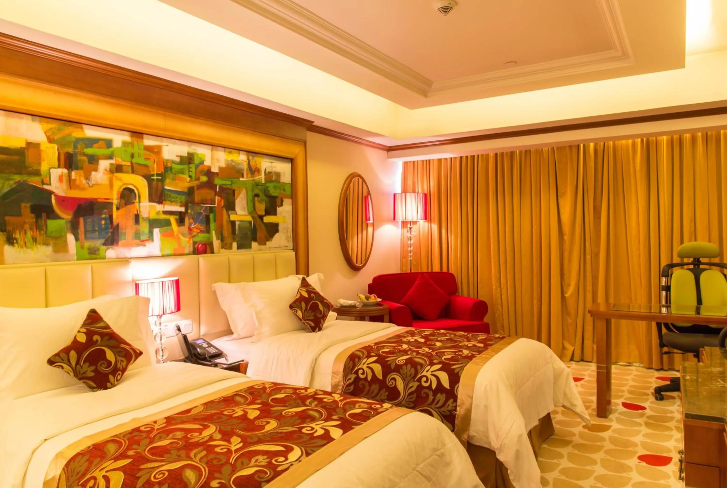 Bed in Six Seasons Hotel