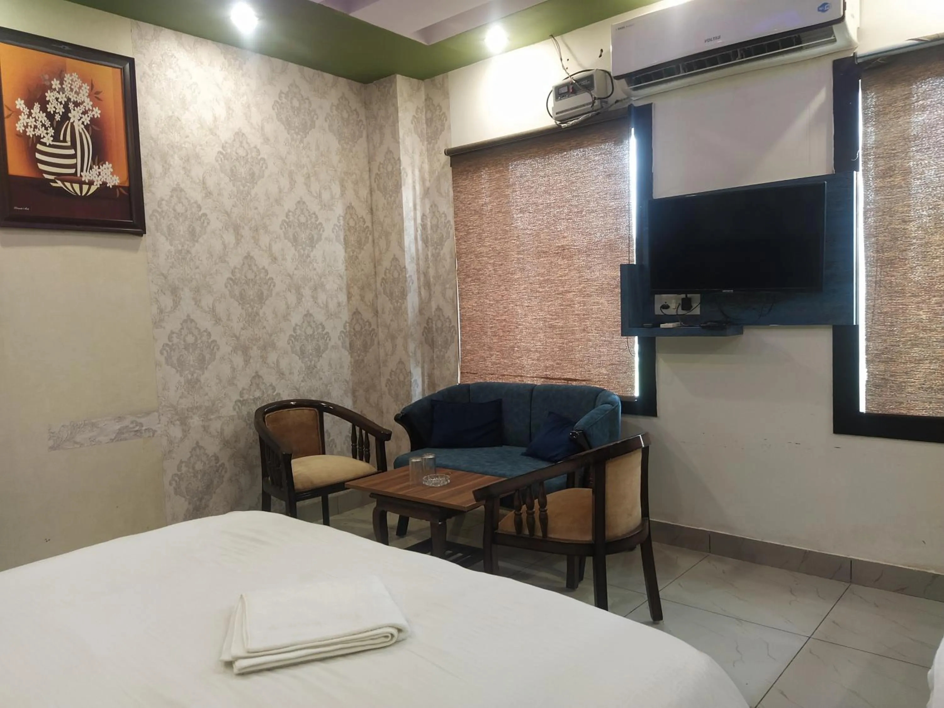 Bedroom in Hotel Geeta Residency Haridwar