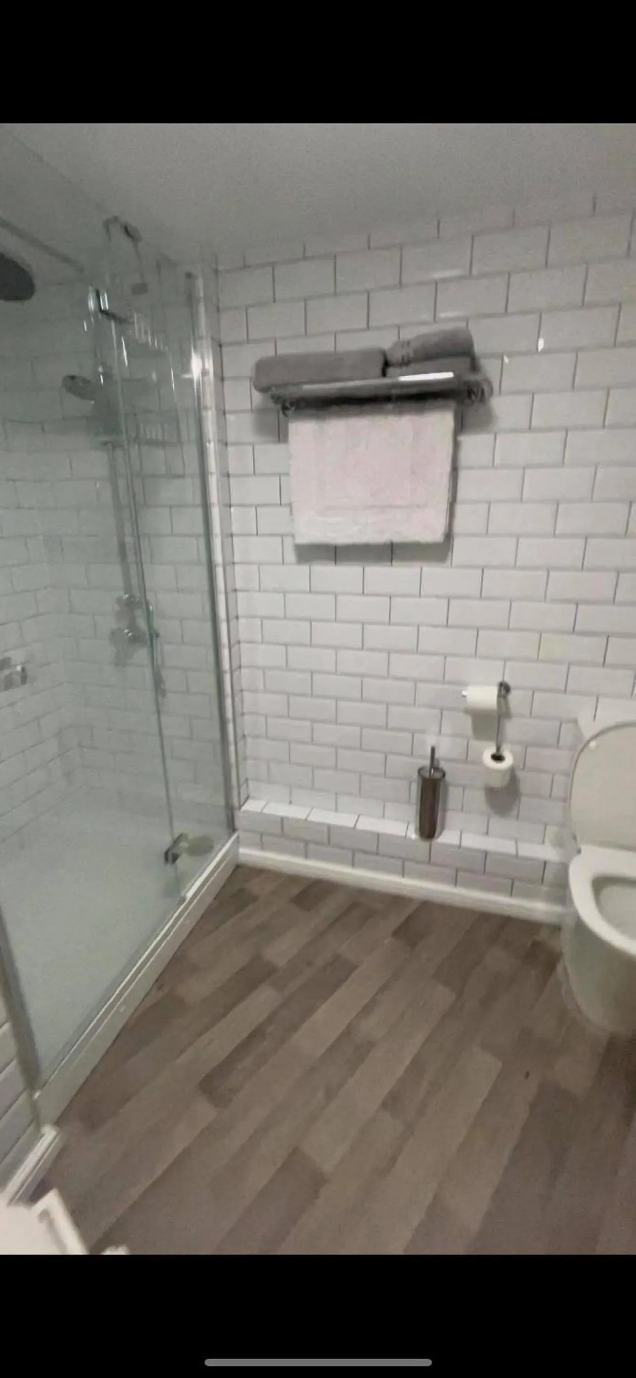 Bathroom in The High Flyer