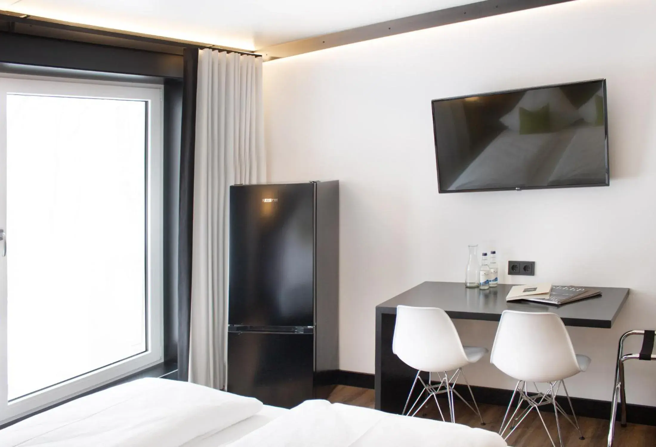 Standard Double Room in RHE Hotel by WMM Hotels Standard Double Room in RHE Hotel by WMM Hotels