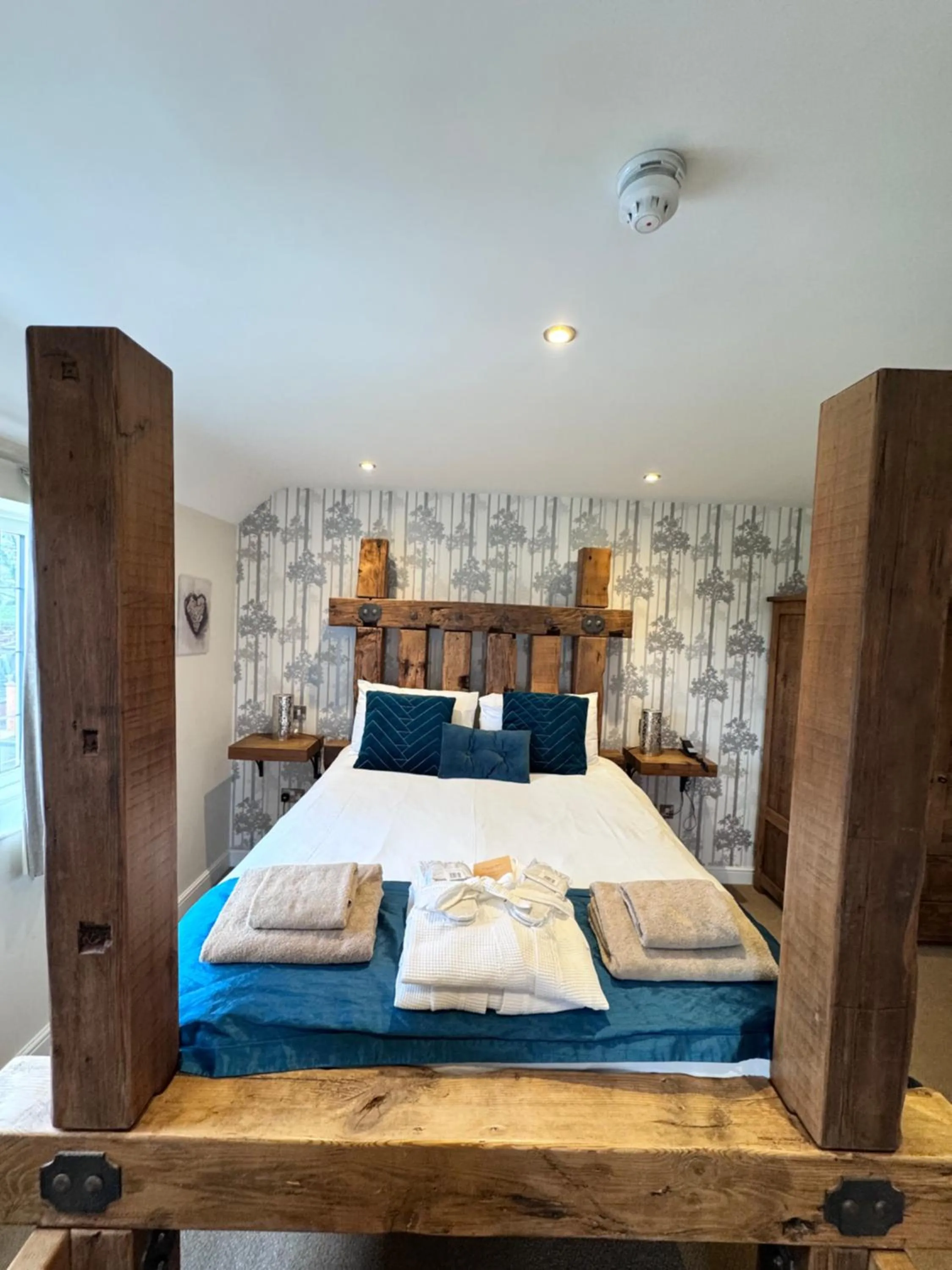 Bed in The White Hart Inn
