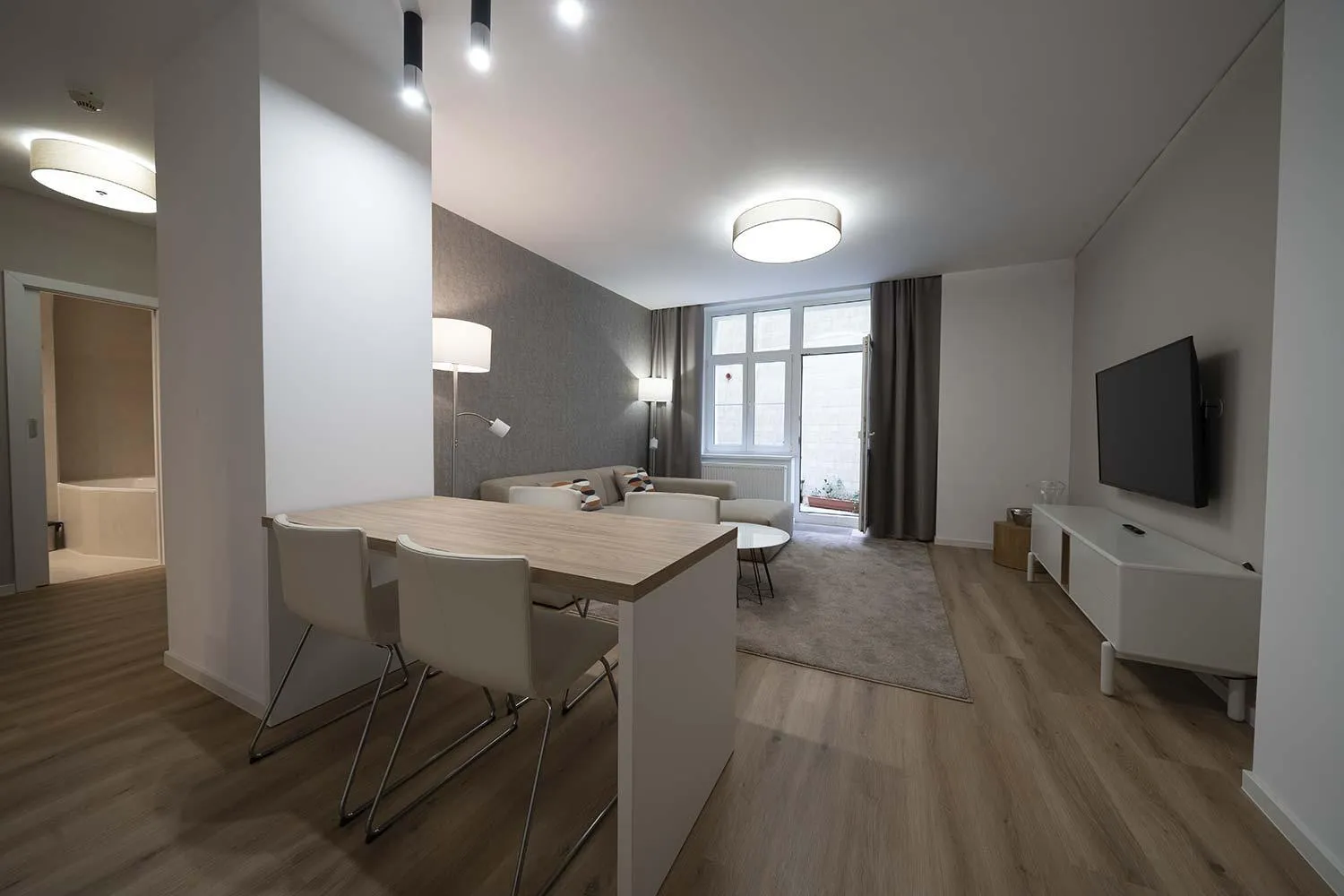 Living room in Hotel Embassy