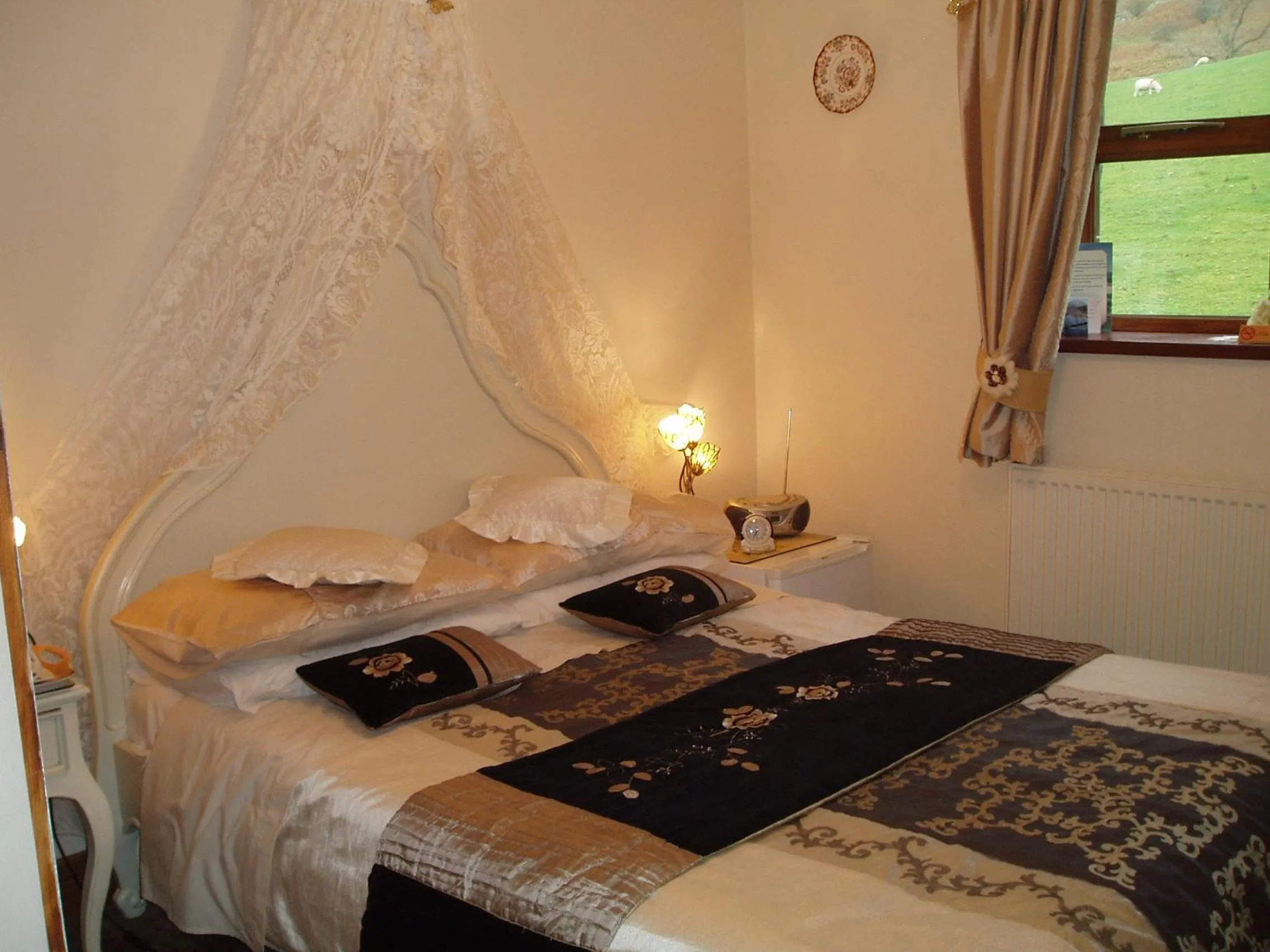 Bed in Barn-Gill House