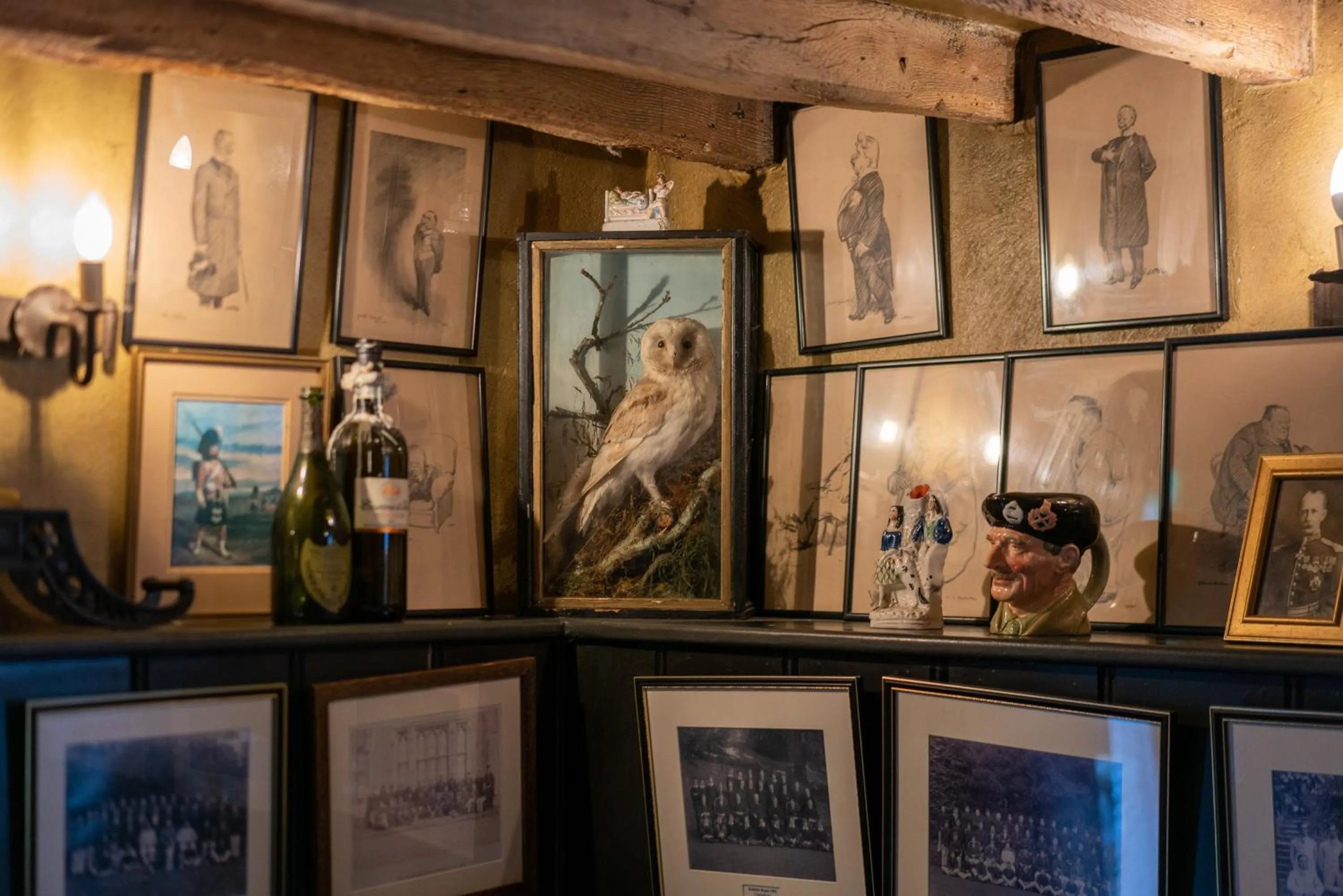 Decorative detail in The Anchor Inn