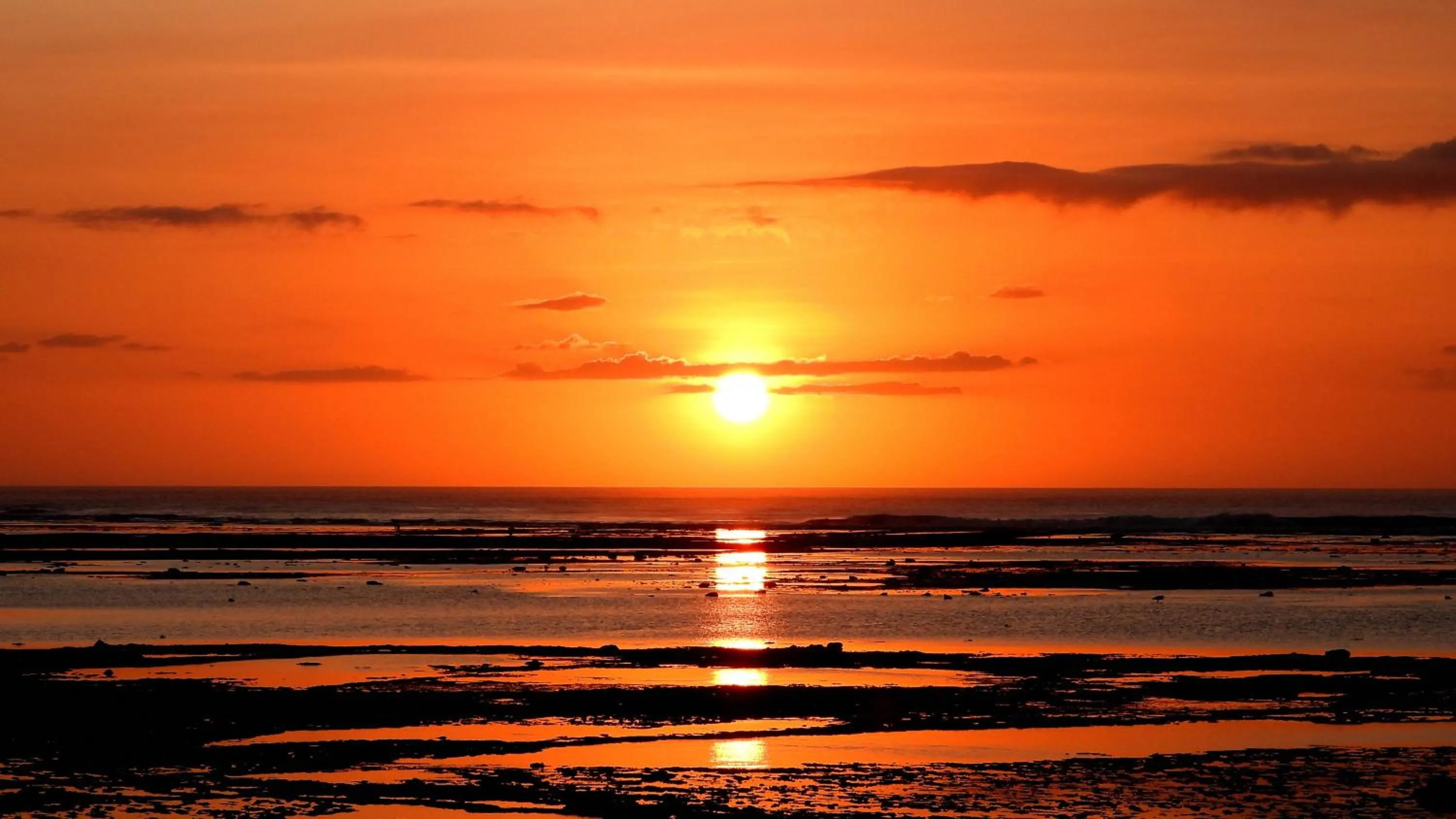 Sunset in Jawa Jiwa G-Land Resort