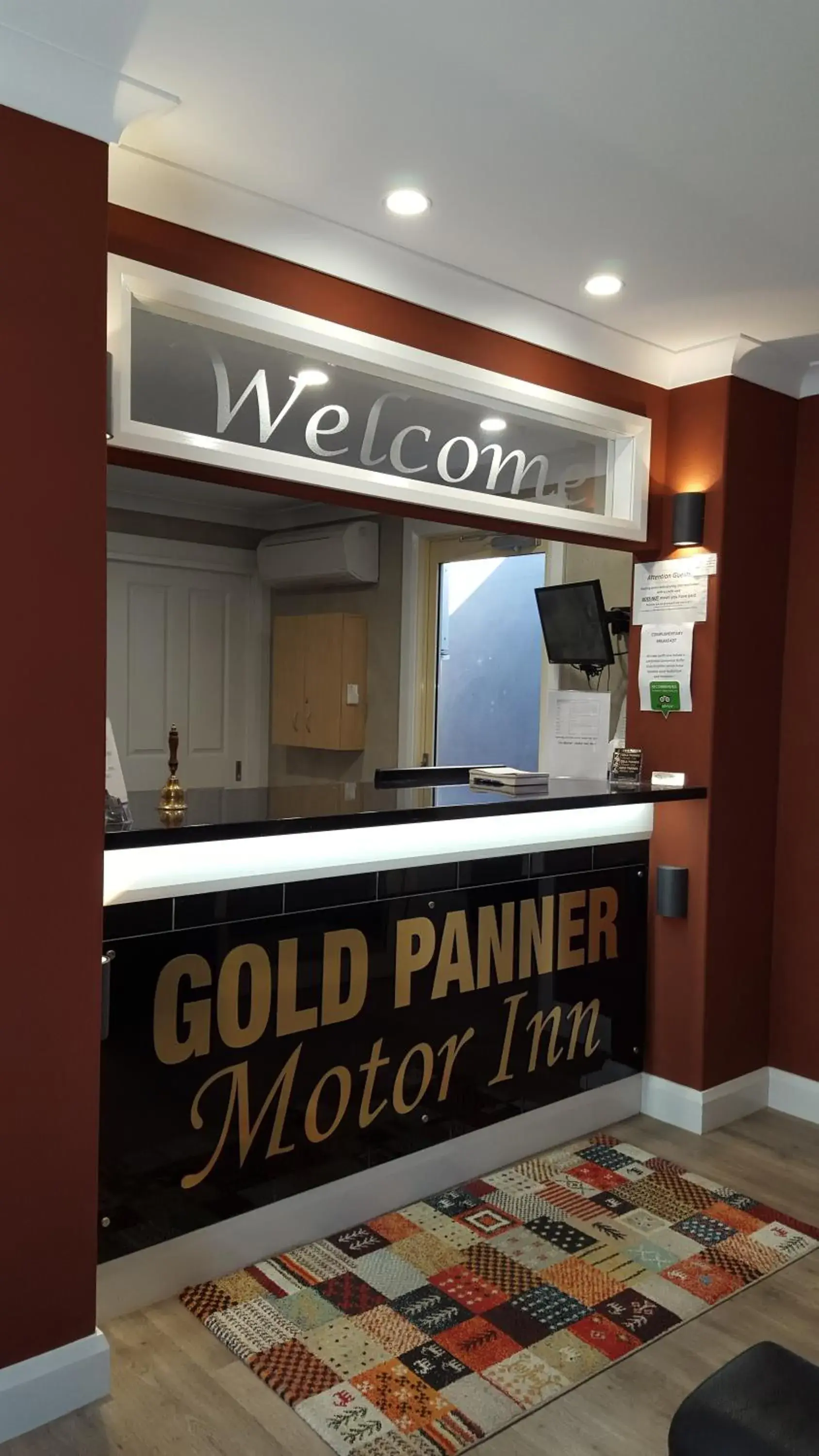 Lobby or reception in Bathurst Gold Panner Lobby or reception in Bathurst Gold Panner