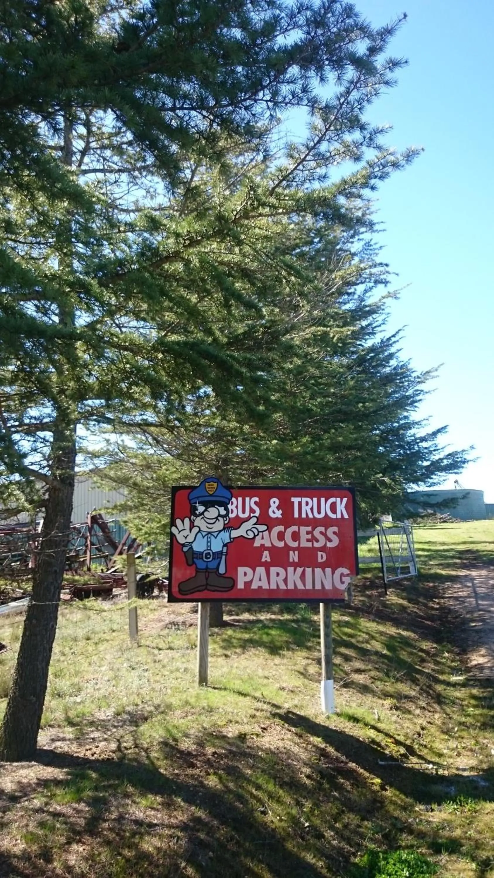 Logo/Certificate/Sign in Bathurst Gold Panner