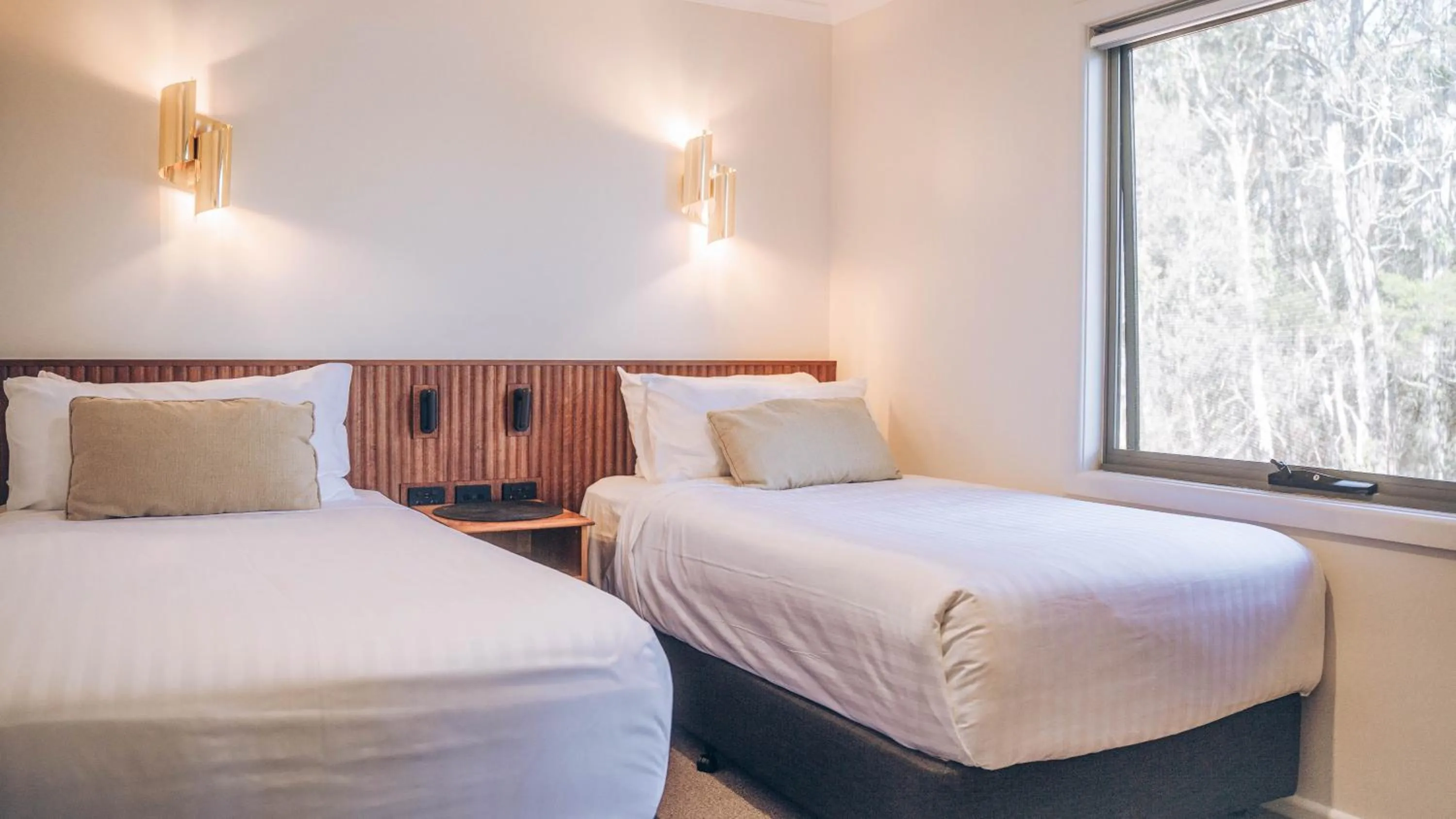 Bedroom, Bed in Risby Cove Boutique Hotel