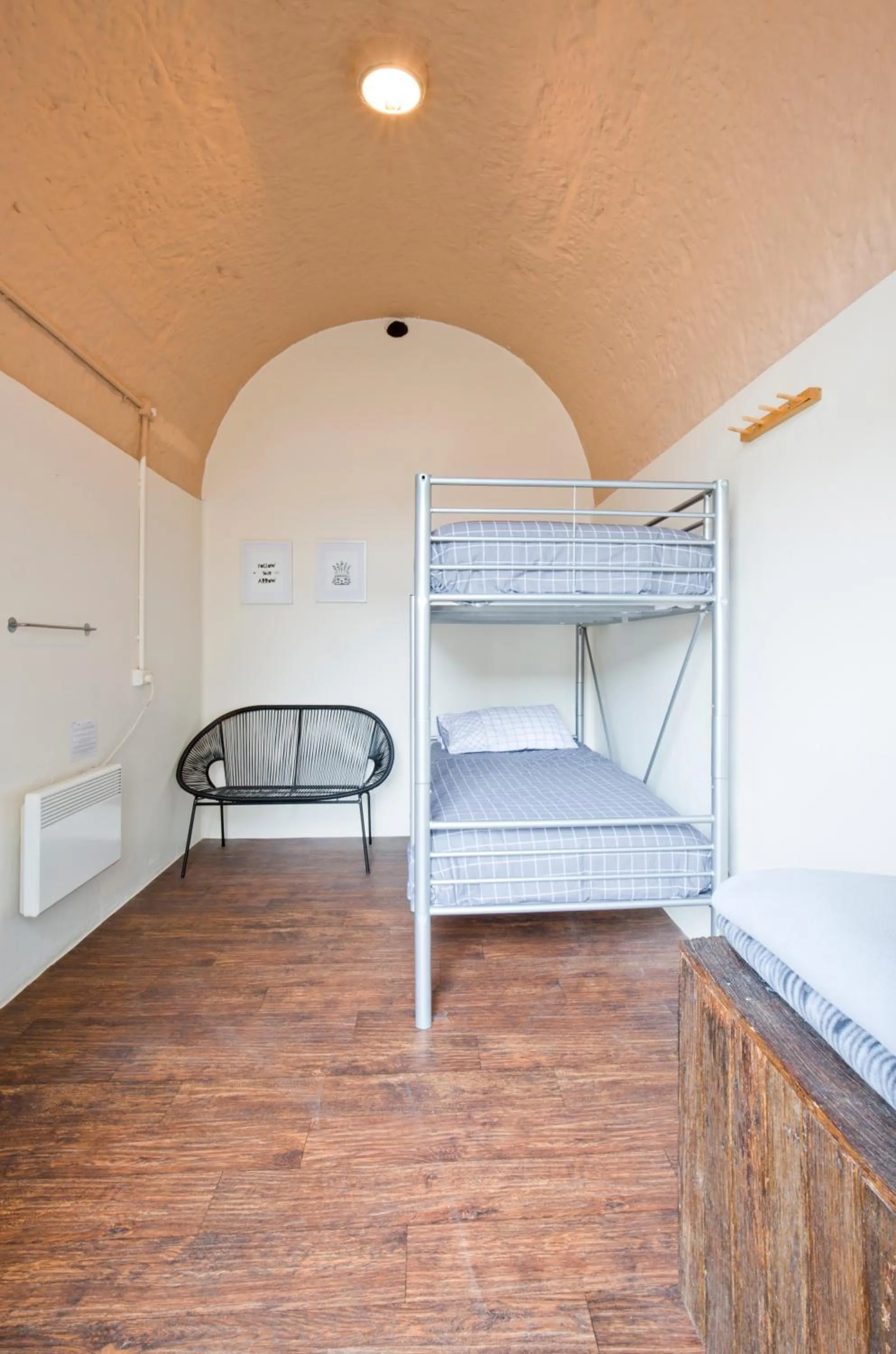 bunk bed, Bed in The Old Mount Gambier Gaol