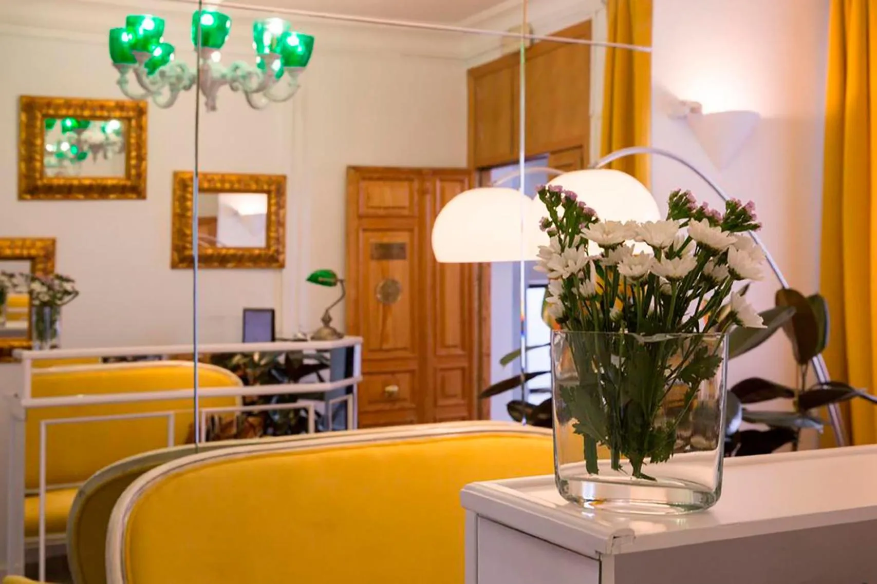 Lobby or reception in H-A San Mateo Suites