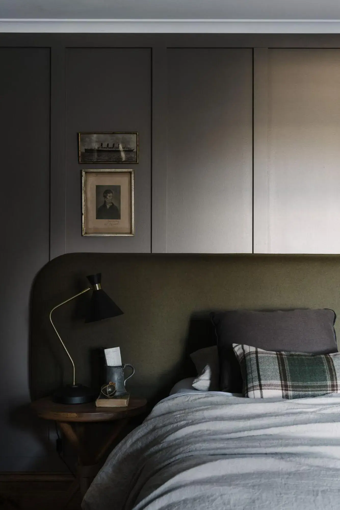 Lyons Retreat in Ship Inn Stanley Lyons Retreat in Ship Inn Stanley