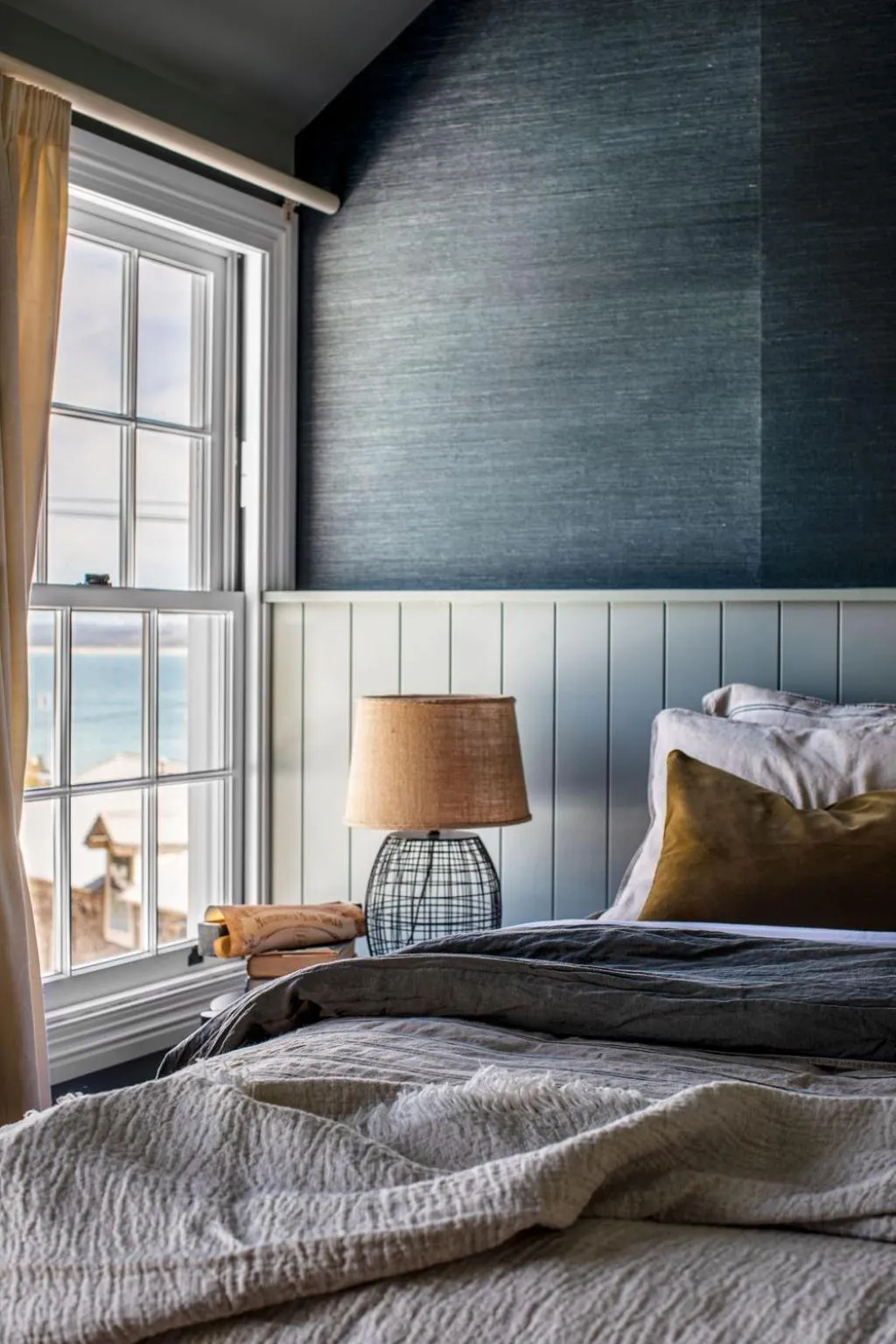 Bed in Ship Inn Stanley