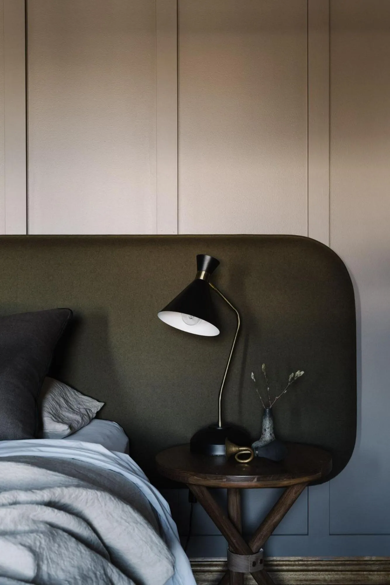 Bed in Ship Inn Stanley