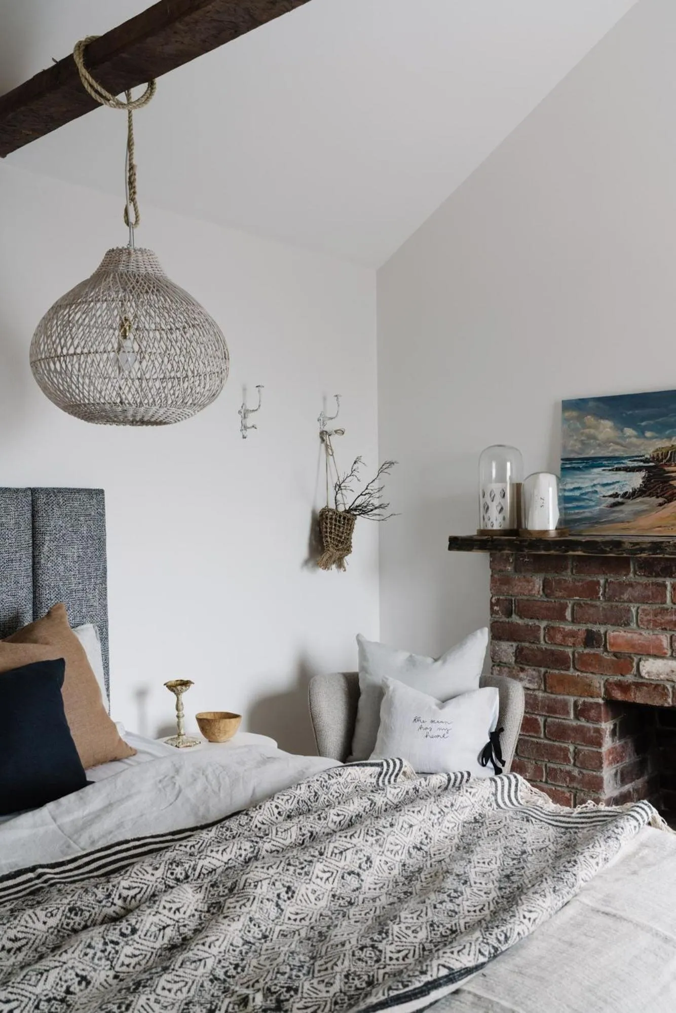 Bed in Ship Inn Stanley