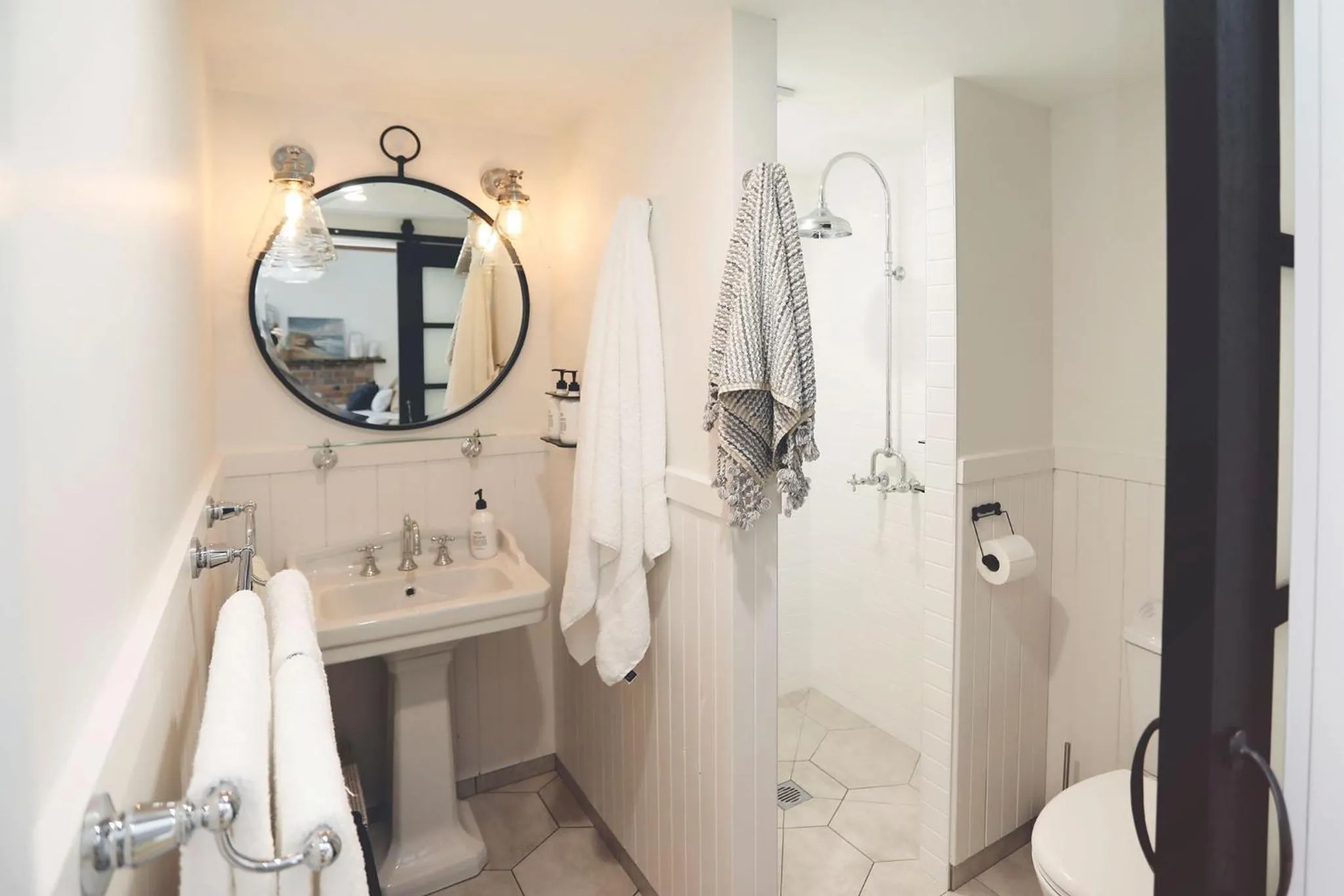 Bathroom in Ship Inn Stanley