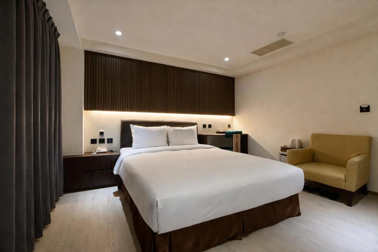Bed in Ai Lai Fashion Hotel