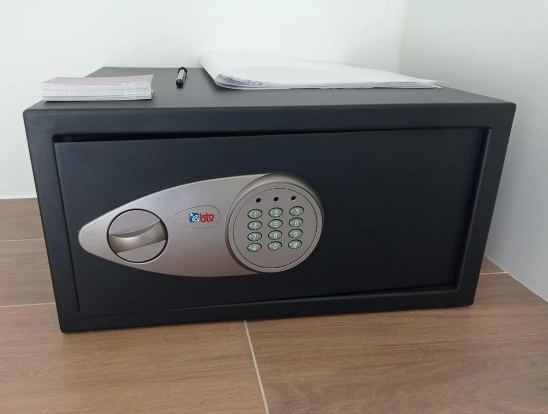 safe in Casa Lennisa