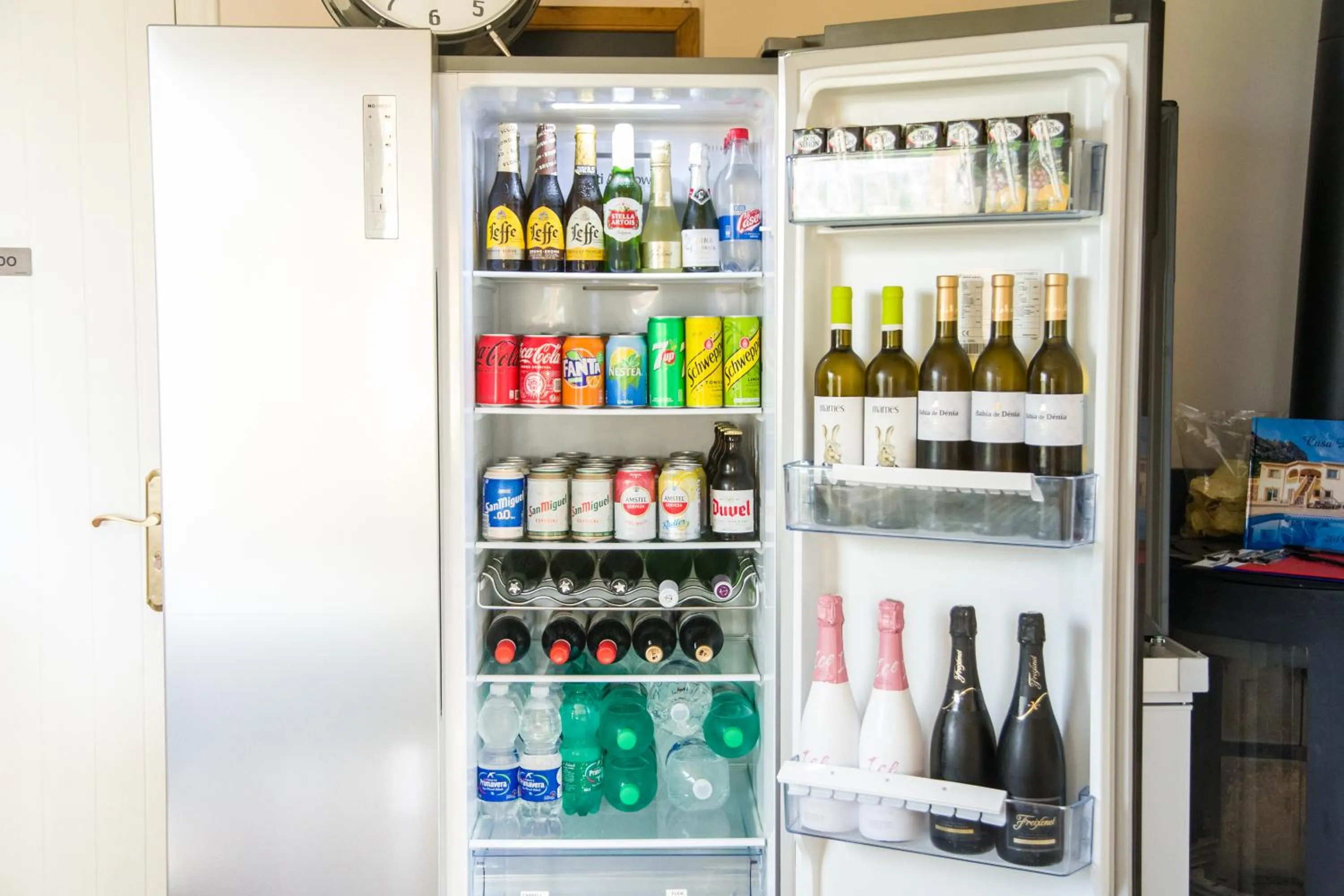 Drinks in Casa Lennisa