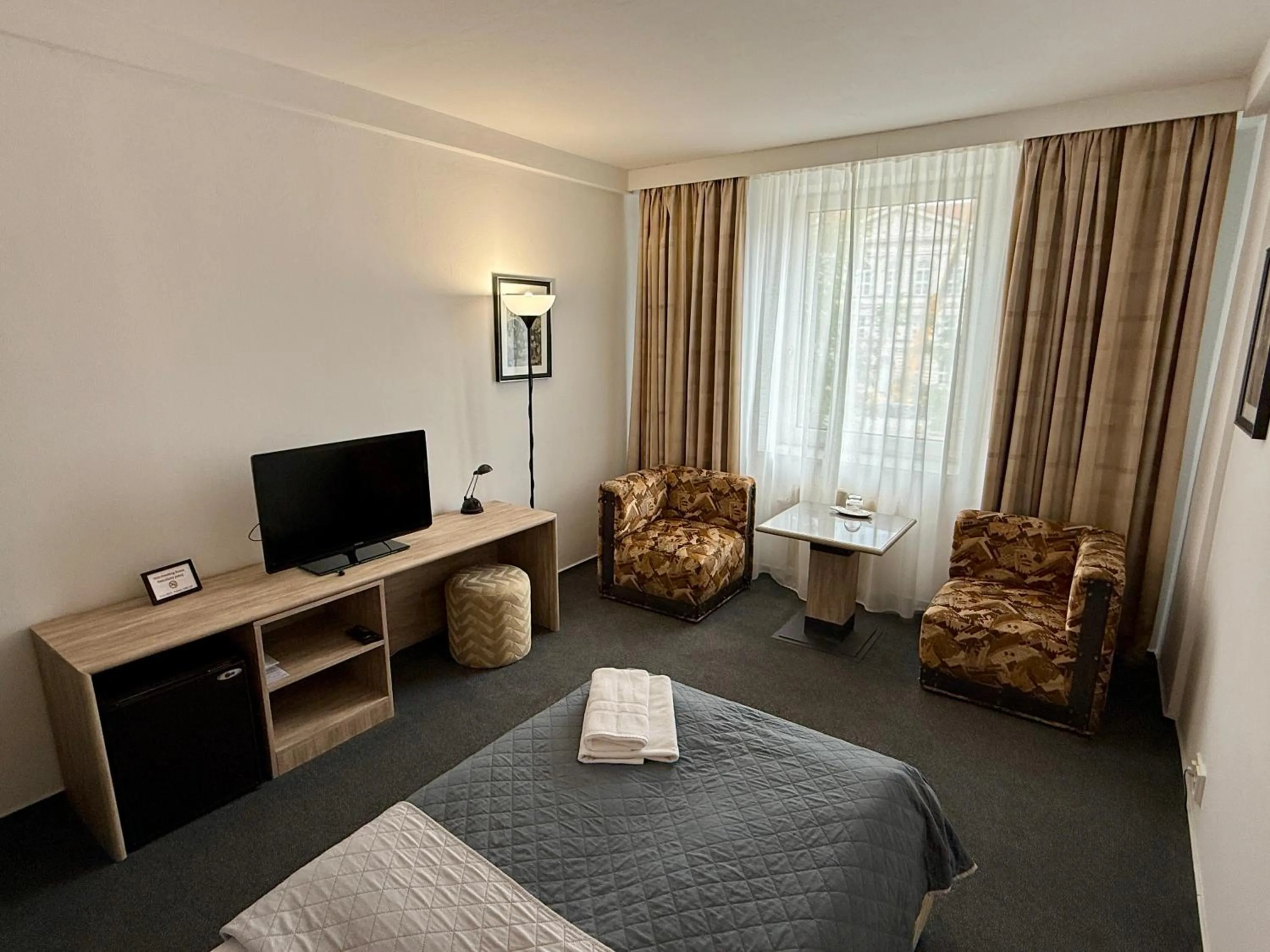 Property building, Bed in A-Austerlitz Hotel