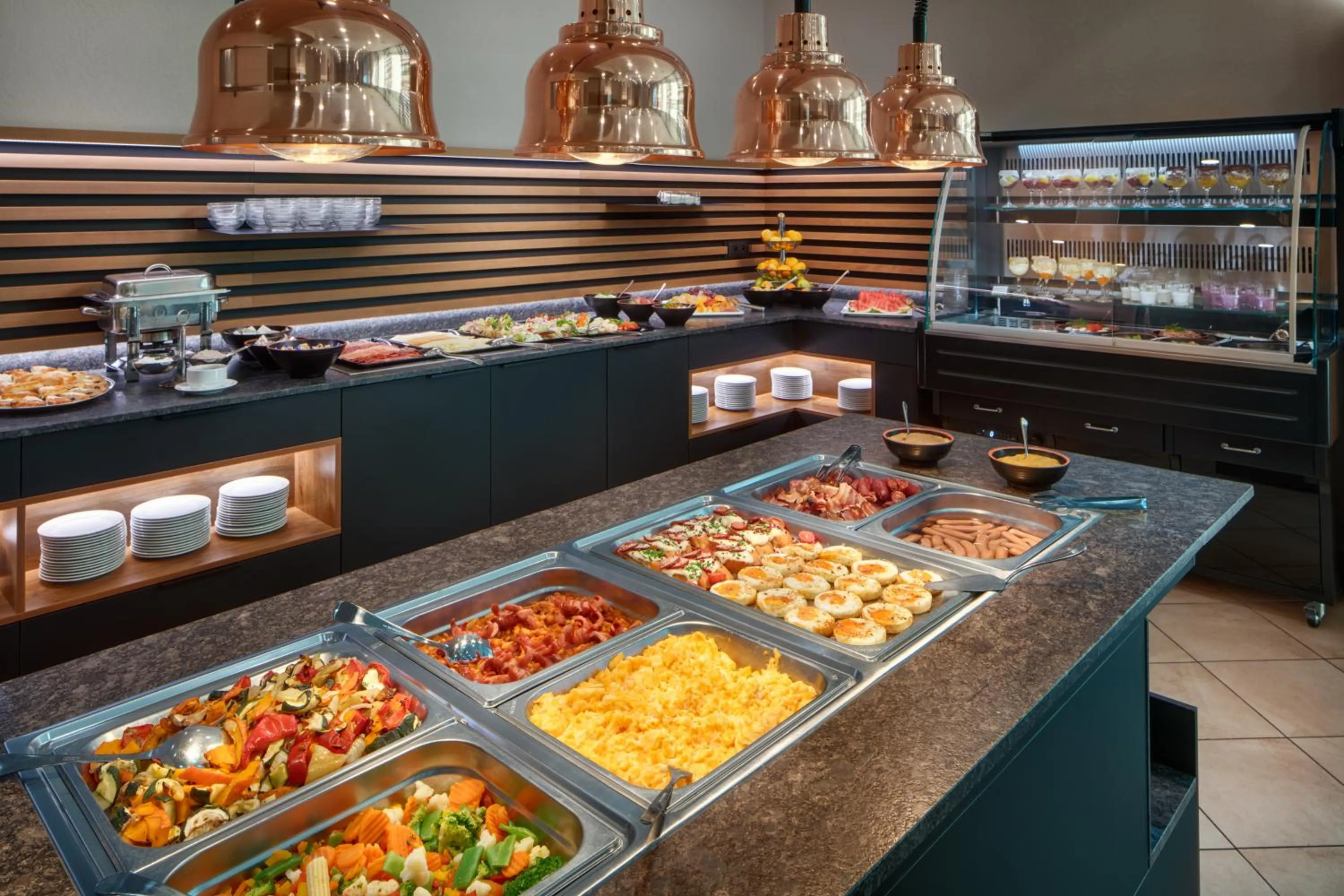 Breakfast in Avanti Hotel