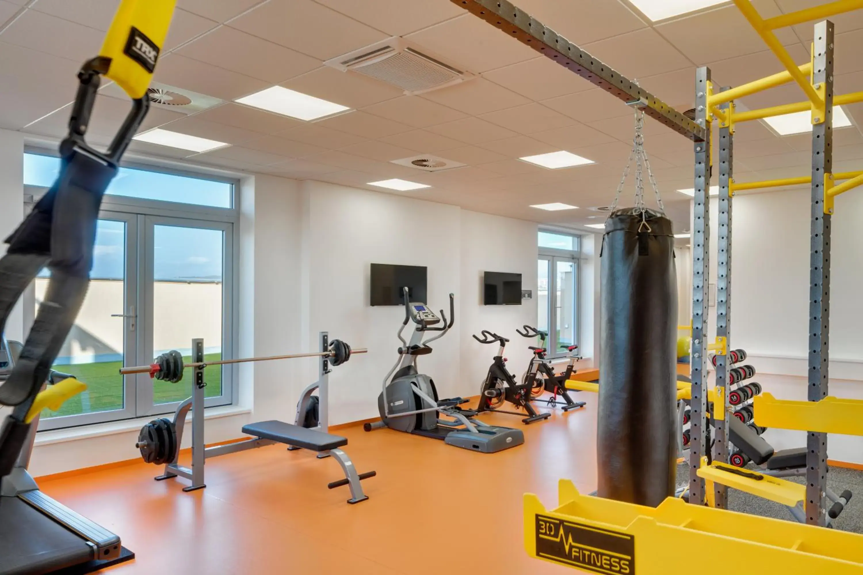 Fitness centre/facilities in Avanti Hotel Fitness centre/facilities in Avanti Hotel