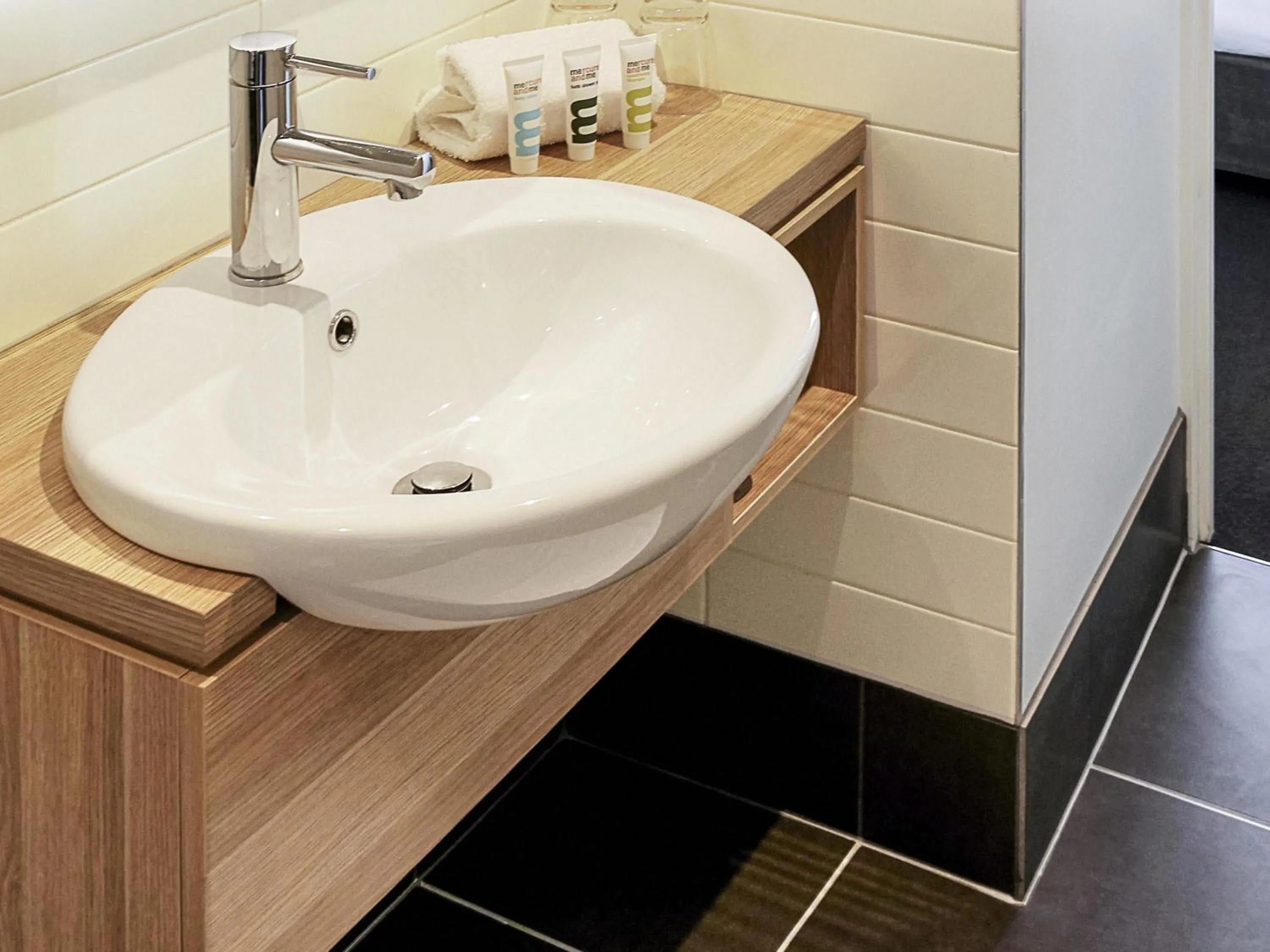 Bedroom in Mercure Melbourne Therry Street