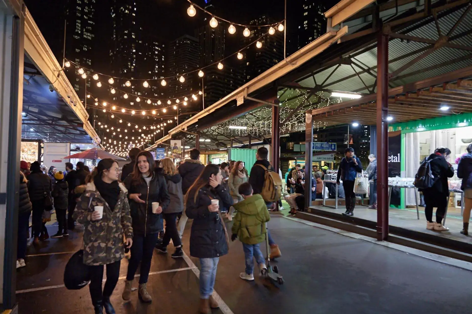 Restaurant/places to eat in Mercure Melbourne Therry Street Restaurant/places to eat in Mercure Melbourne Therry Street