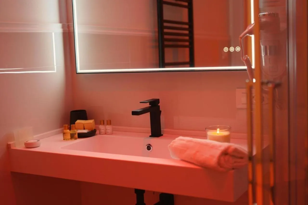 Alchimia Luxury Suites