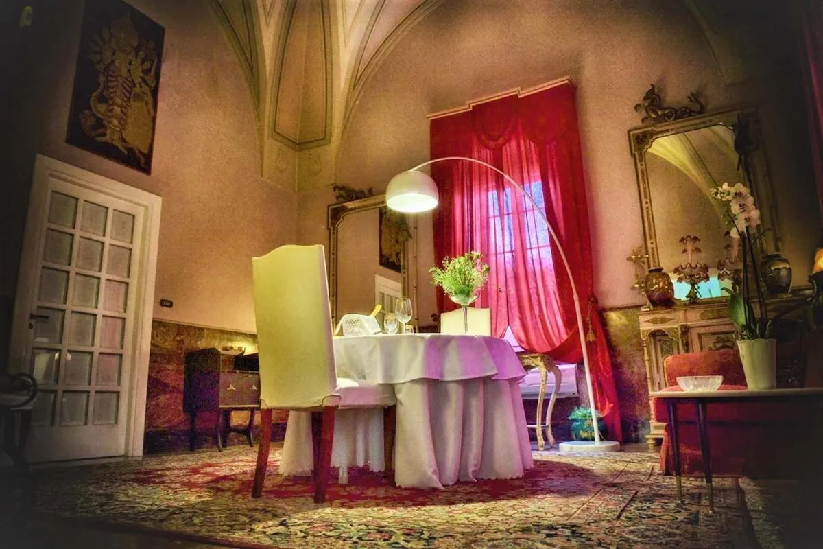 Alchimia Luxury Suites