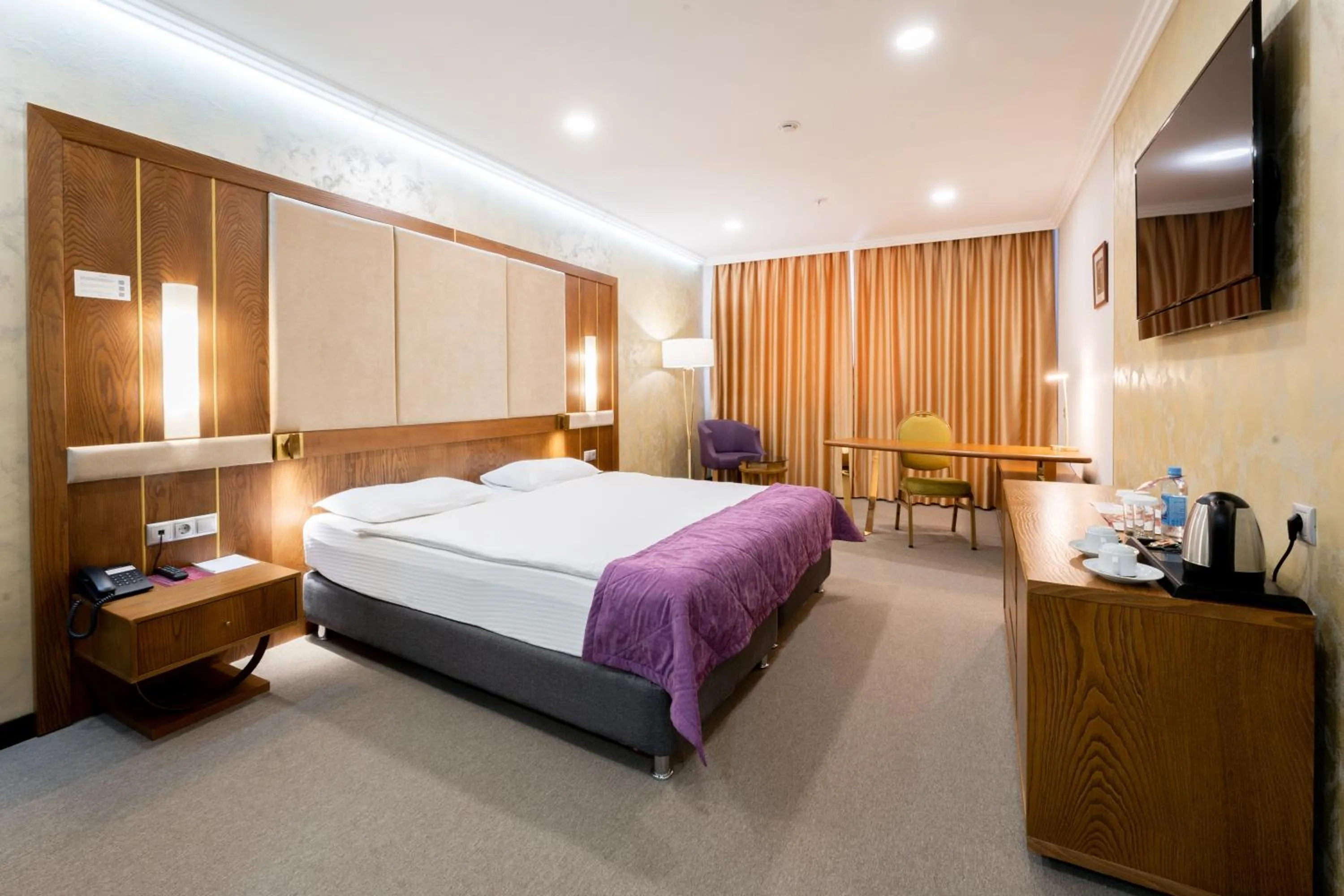 TV and multimedia, Bed in Reikartz Sky Almaty