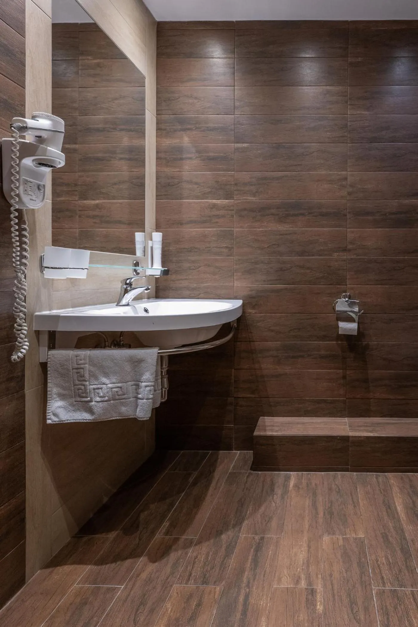 Bathroom in Hotel Olympie