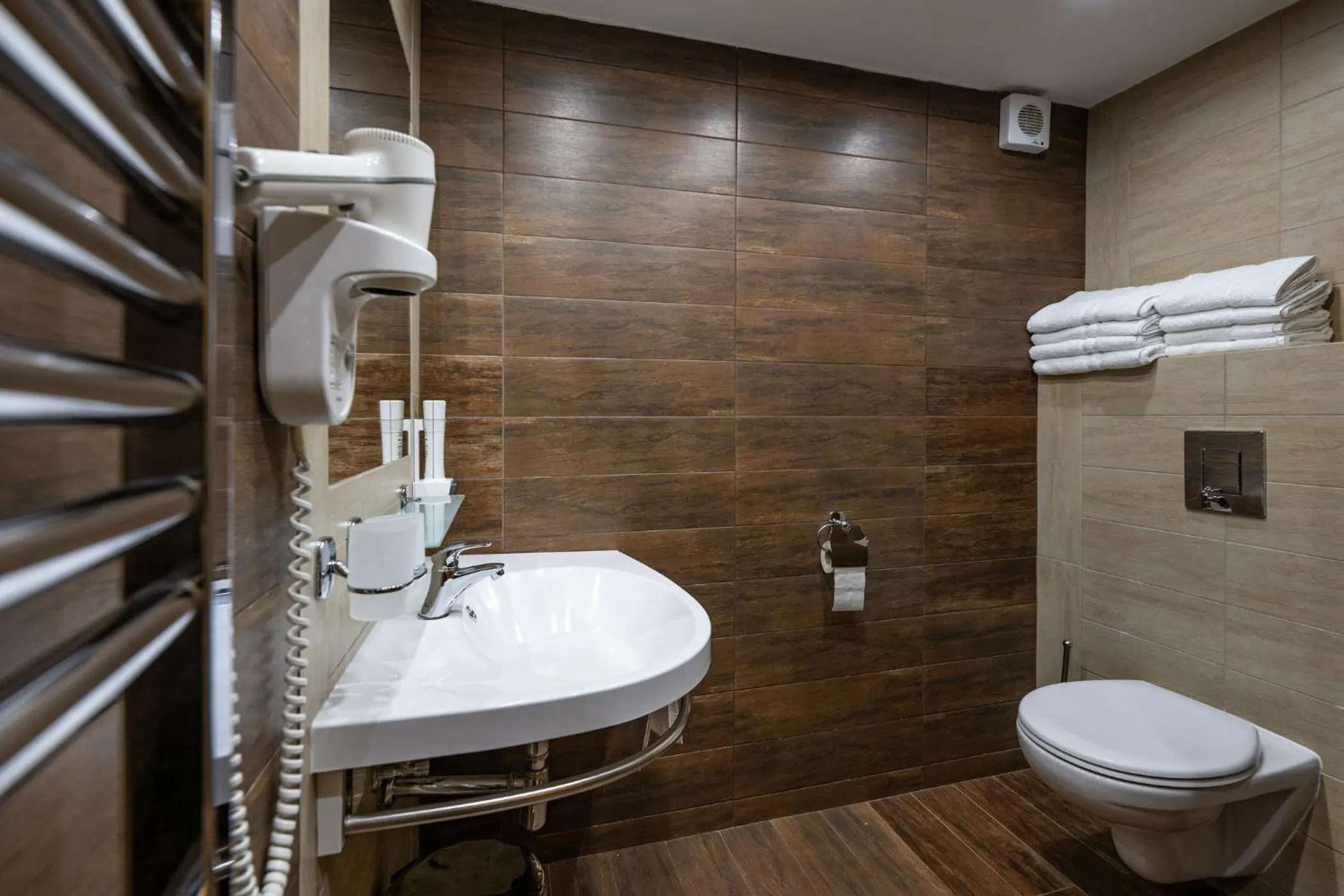 Bathroom in Hotel Olympie