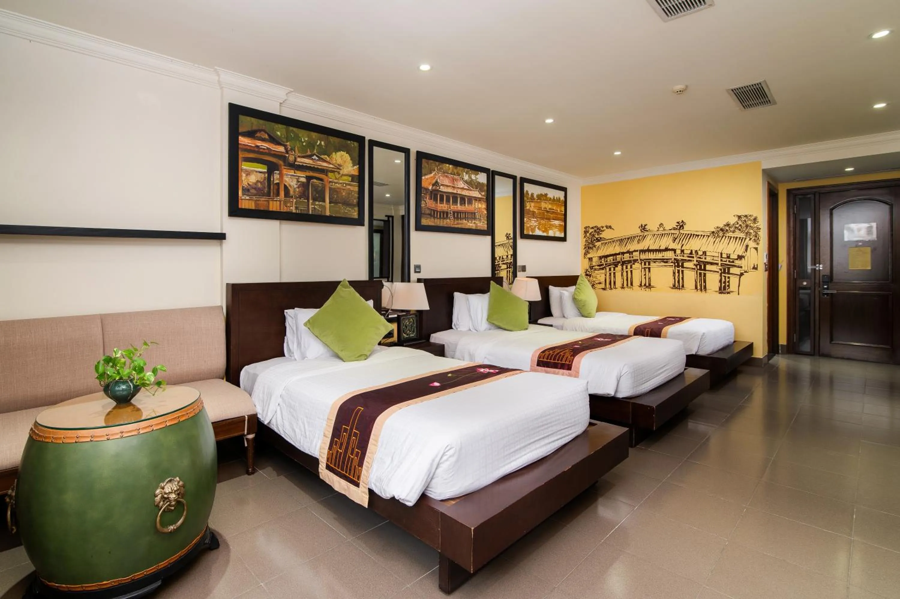 Bed in Villa Hue Hotel