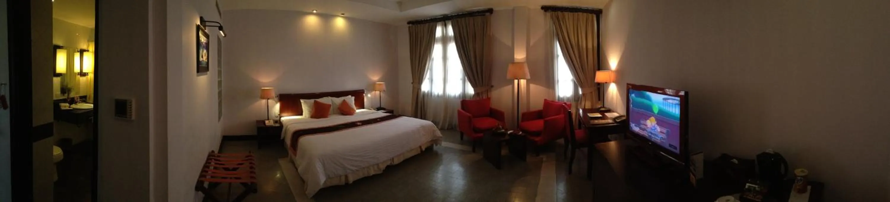 Photo of the whole room, Bed in Villa Hue Hotel