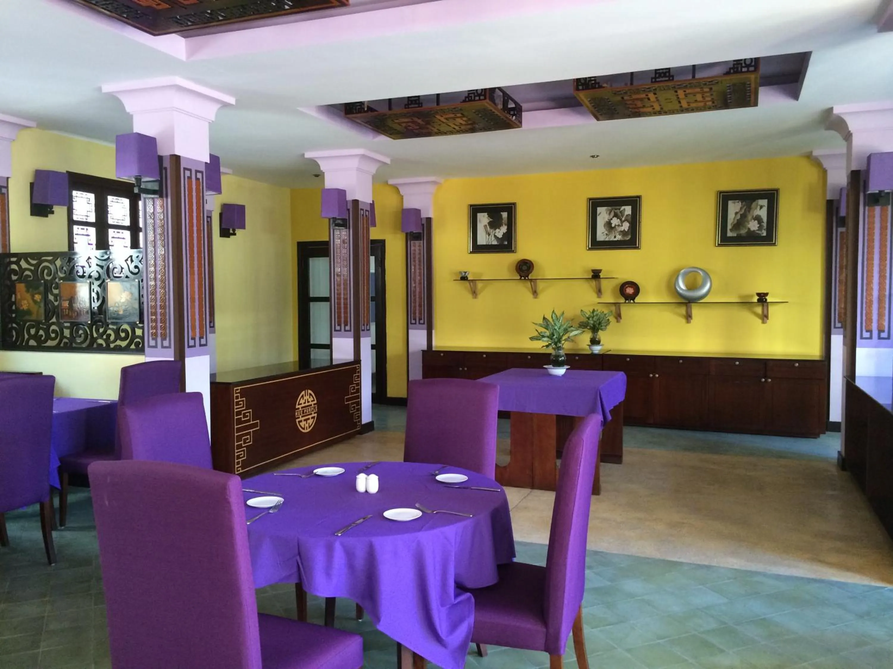 Restaurant/places to eat in Villa Hue Hotel