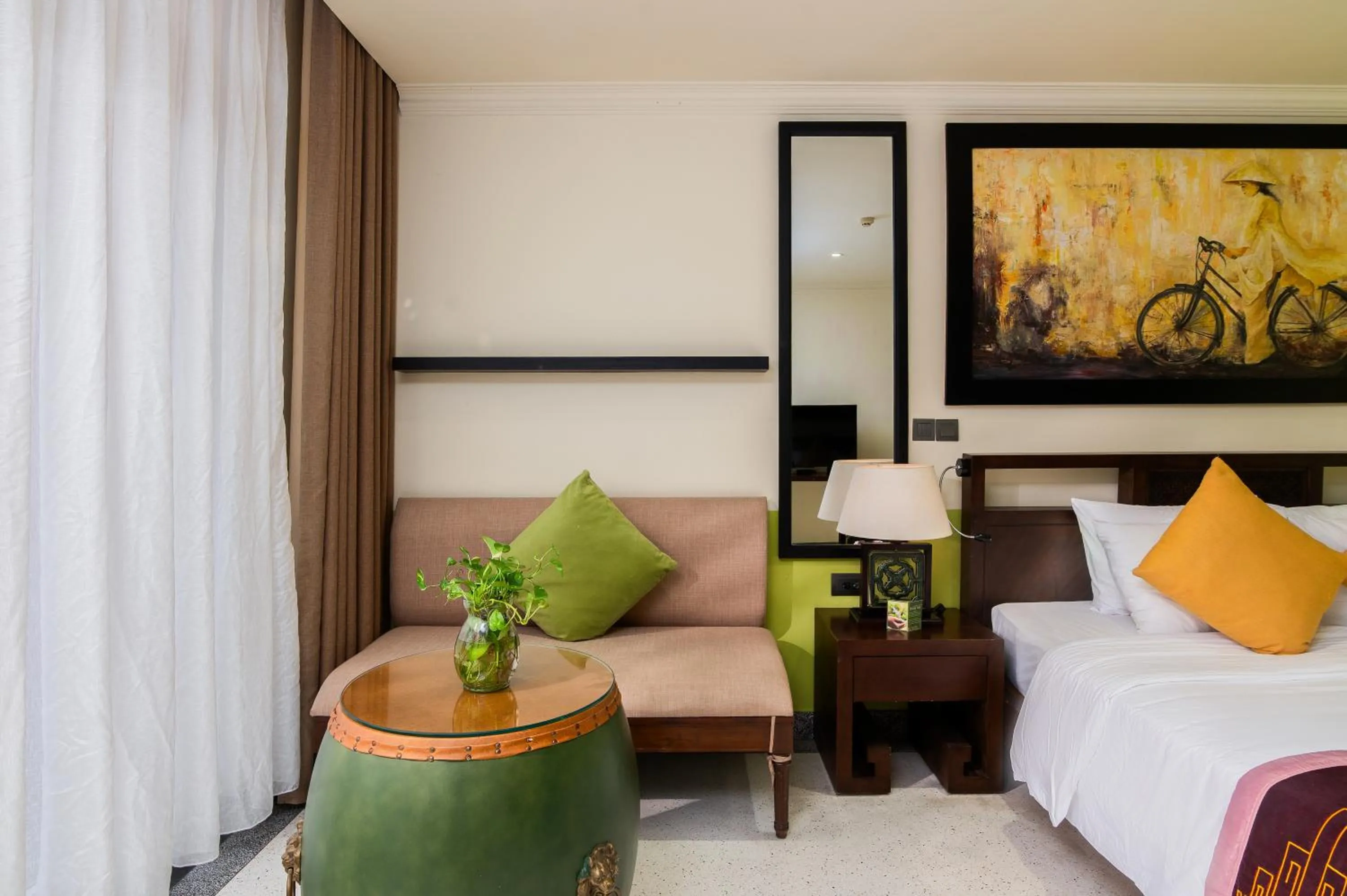 Bed in Villa Hue Hotel