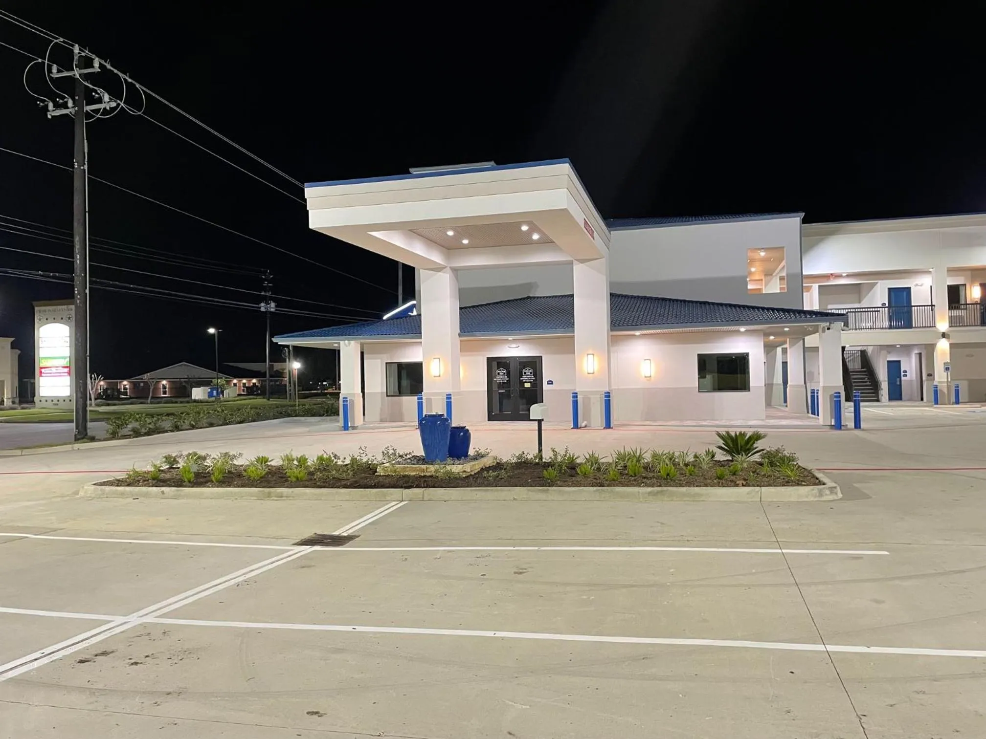 Palace Inn Blue - Garth Rd