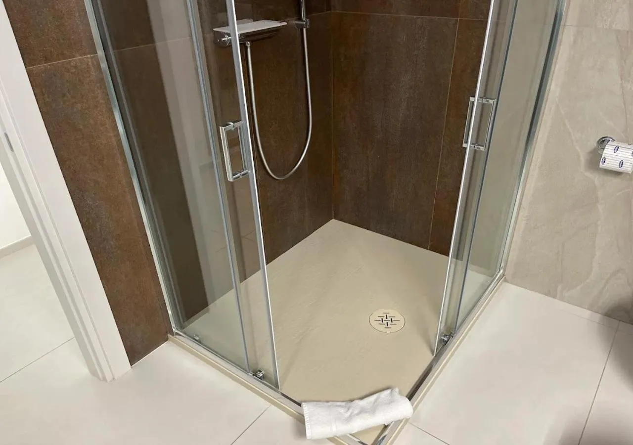 Shower in RESIDENCE OLD STORIES