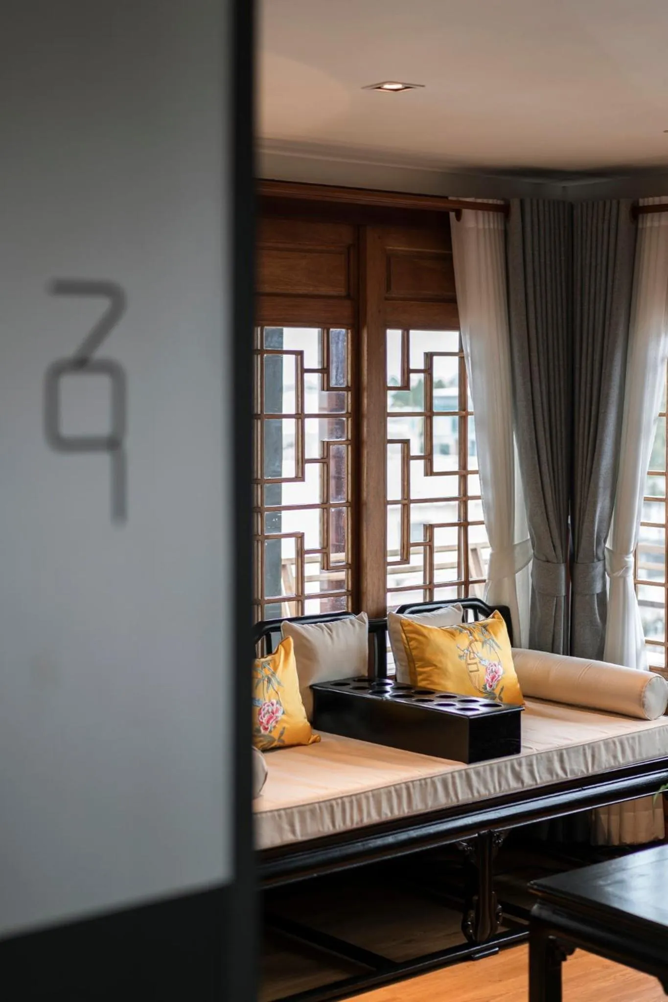 Living room, Bed in The Lantern Hatyai Hotel