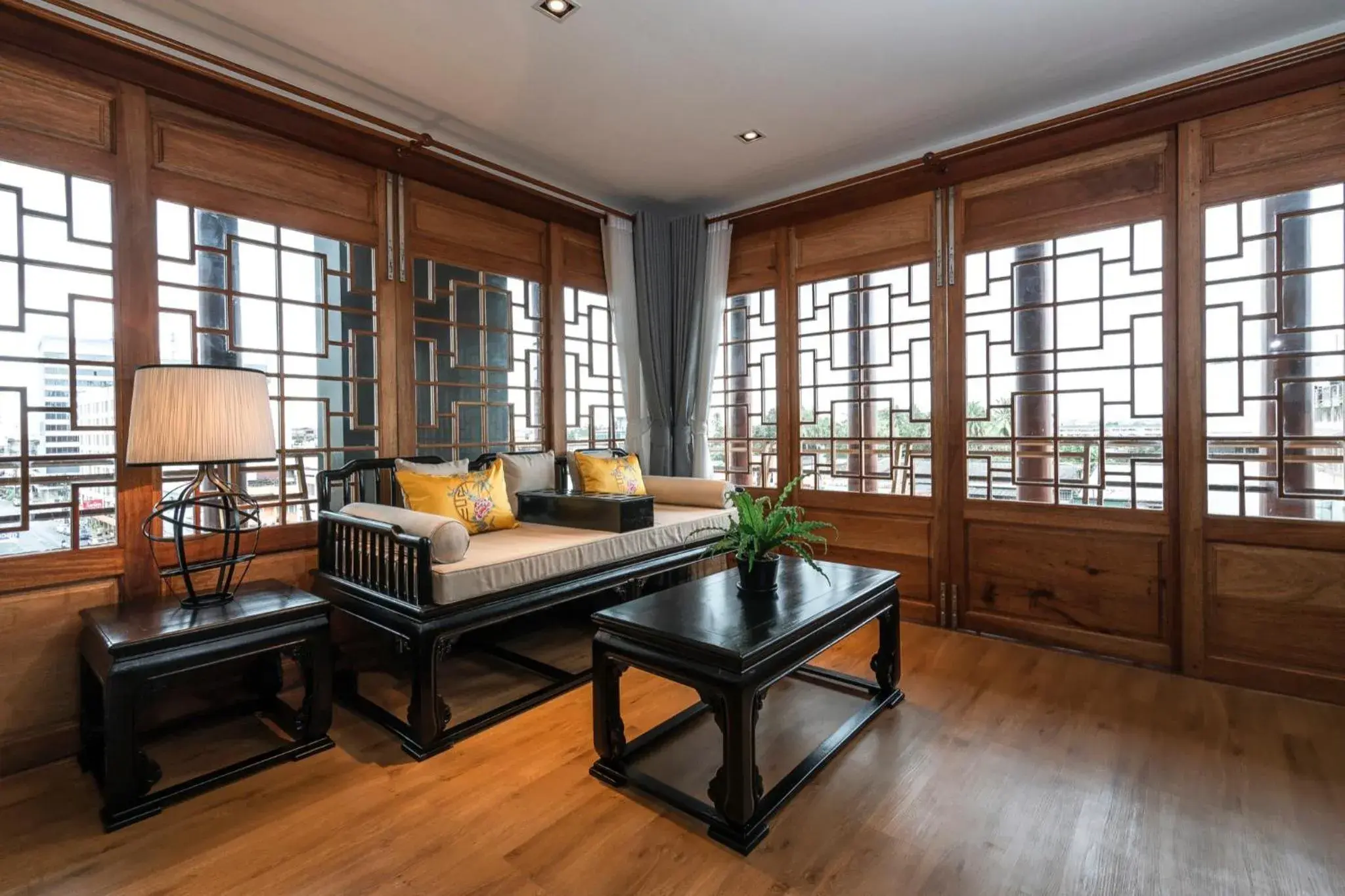 Living room in The Lantern Hatyai Hotel Living room in The Lantern Hatyai Hotel