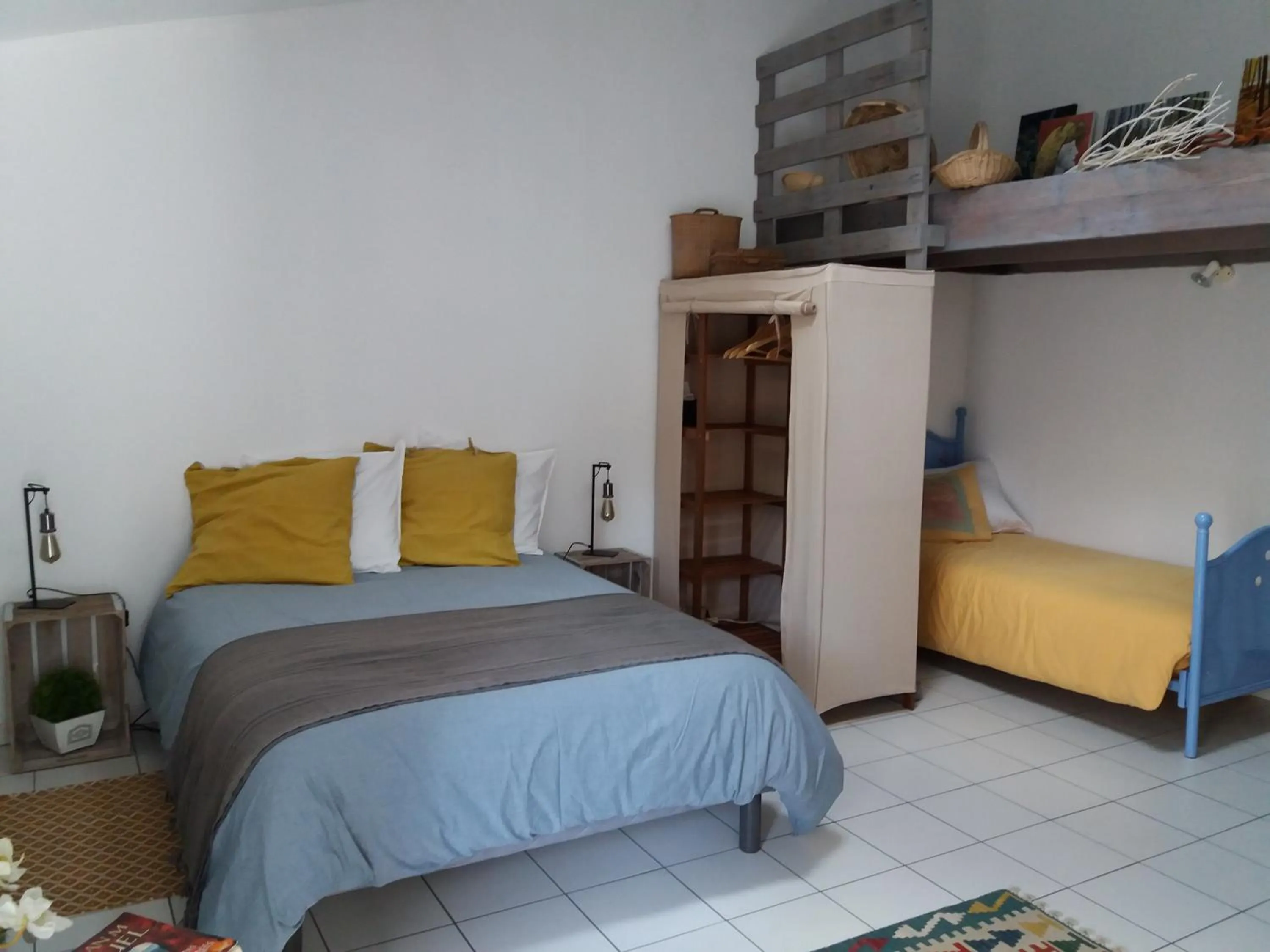 Photo of the whole room, Bed in Chambre d'hôtes La Thibaudière