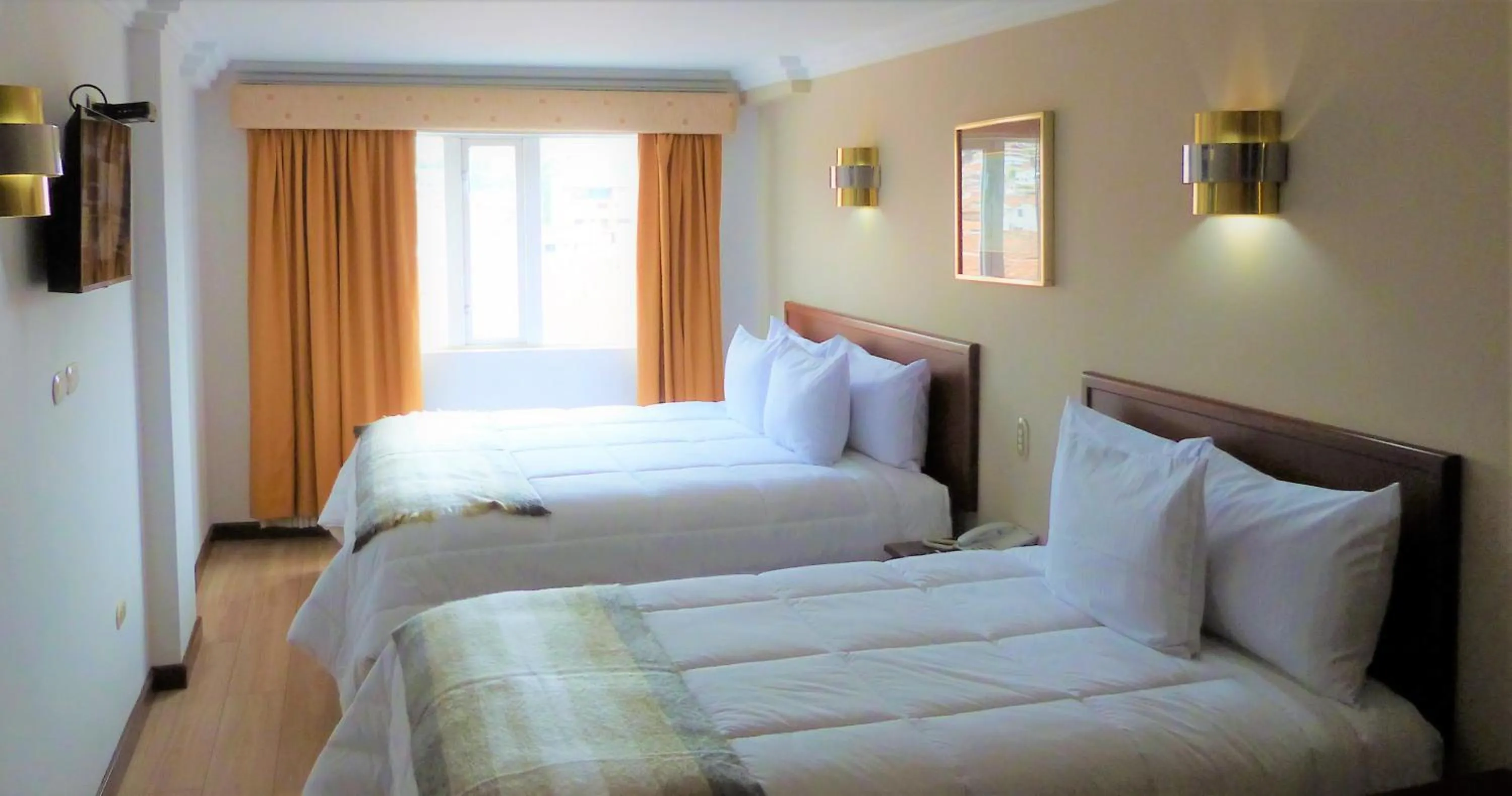 Photo of the whole room, Bed in Hotel El Conquistador