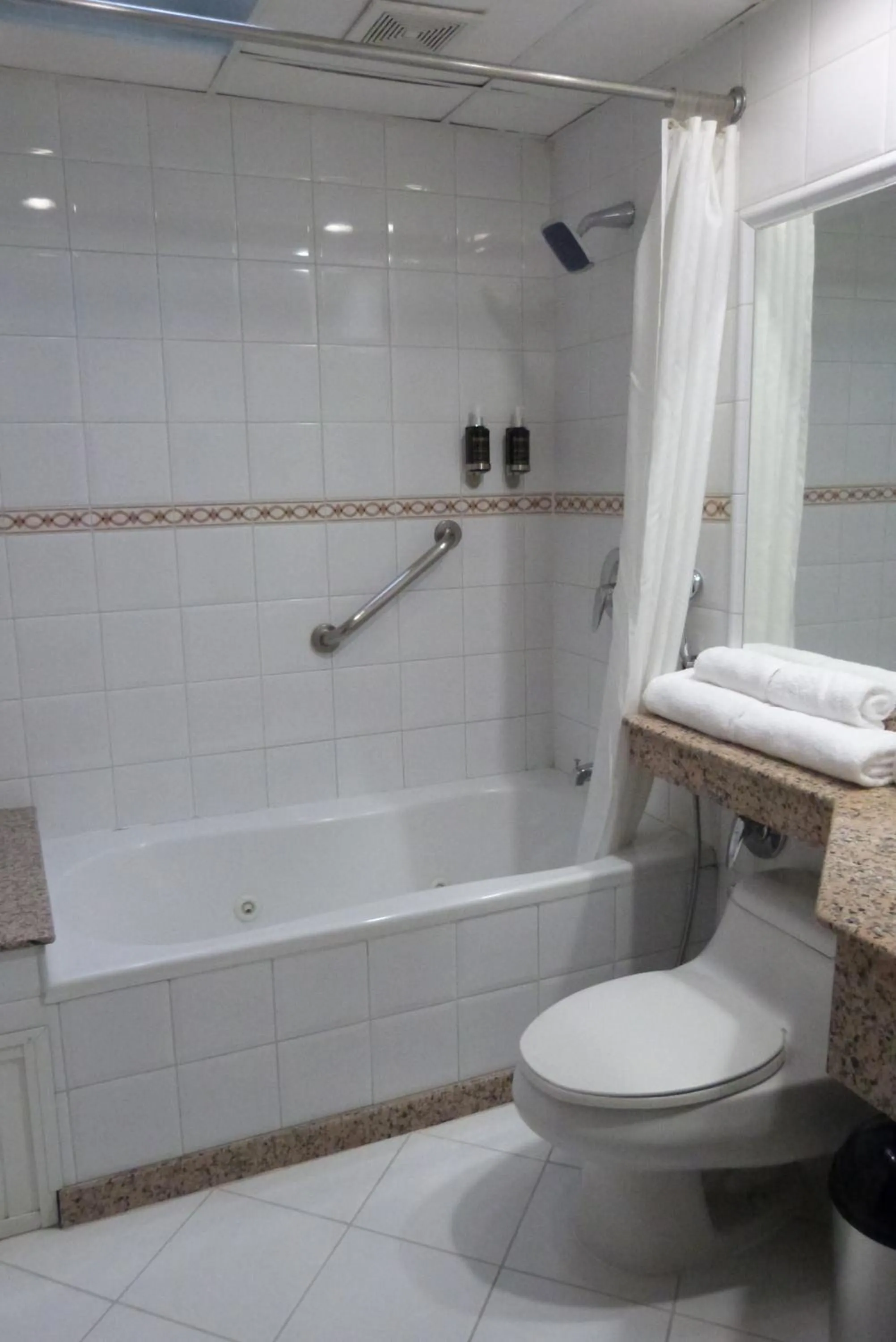 Bathroom in Hotel El Conquistador