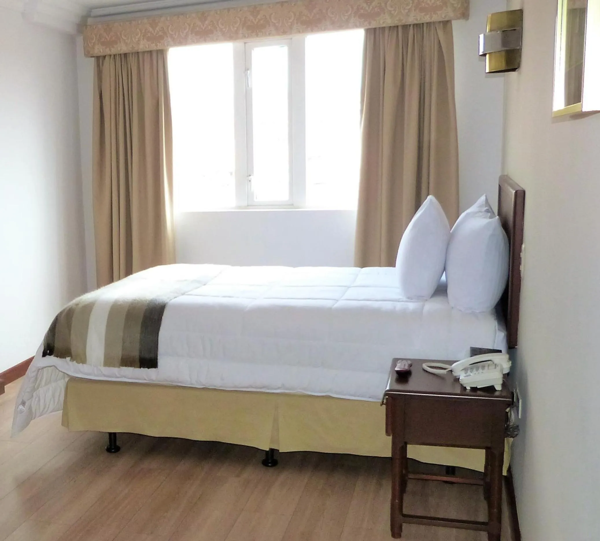 Photo of the whole room, Bed in Hotel El Conquistador