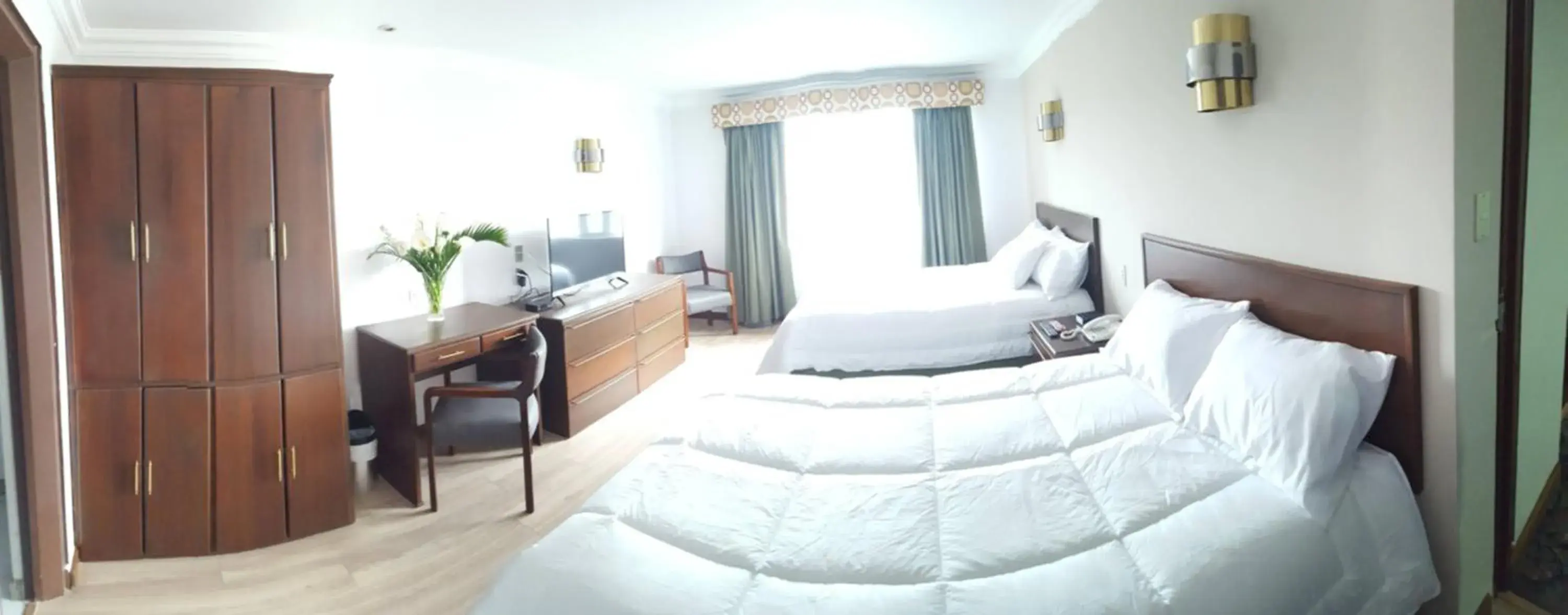 Photo of the whole room in Hotel El Conquistador Photo of the whole room in Hotel El Conquistador