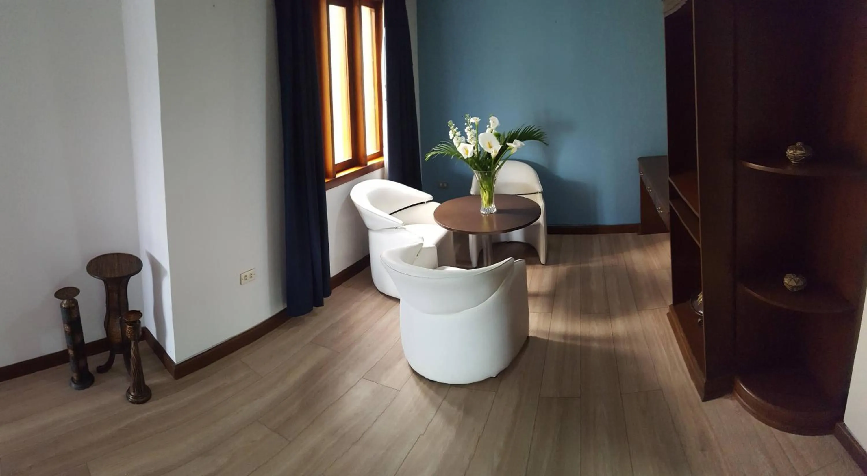 Living room in Hotel El Conquistador