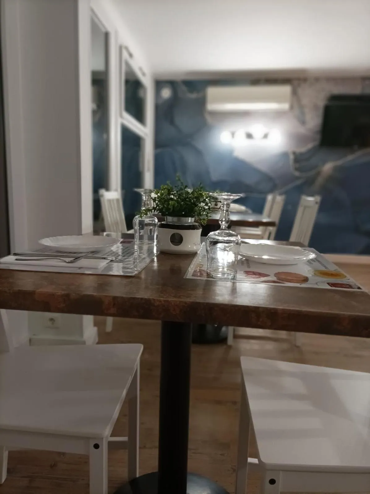 Dining area in Azur Hôtel