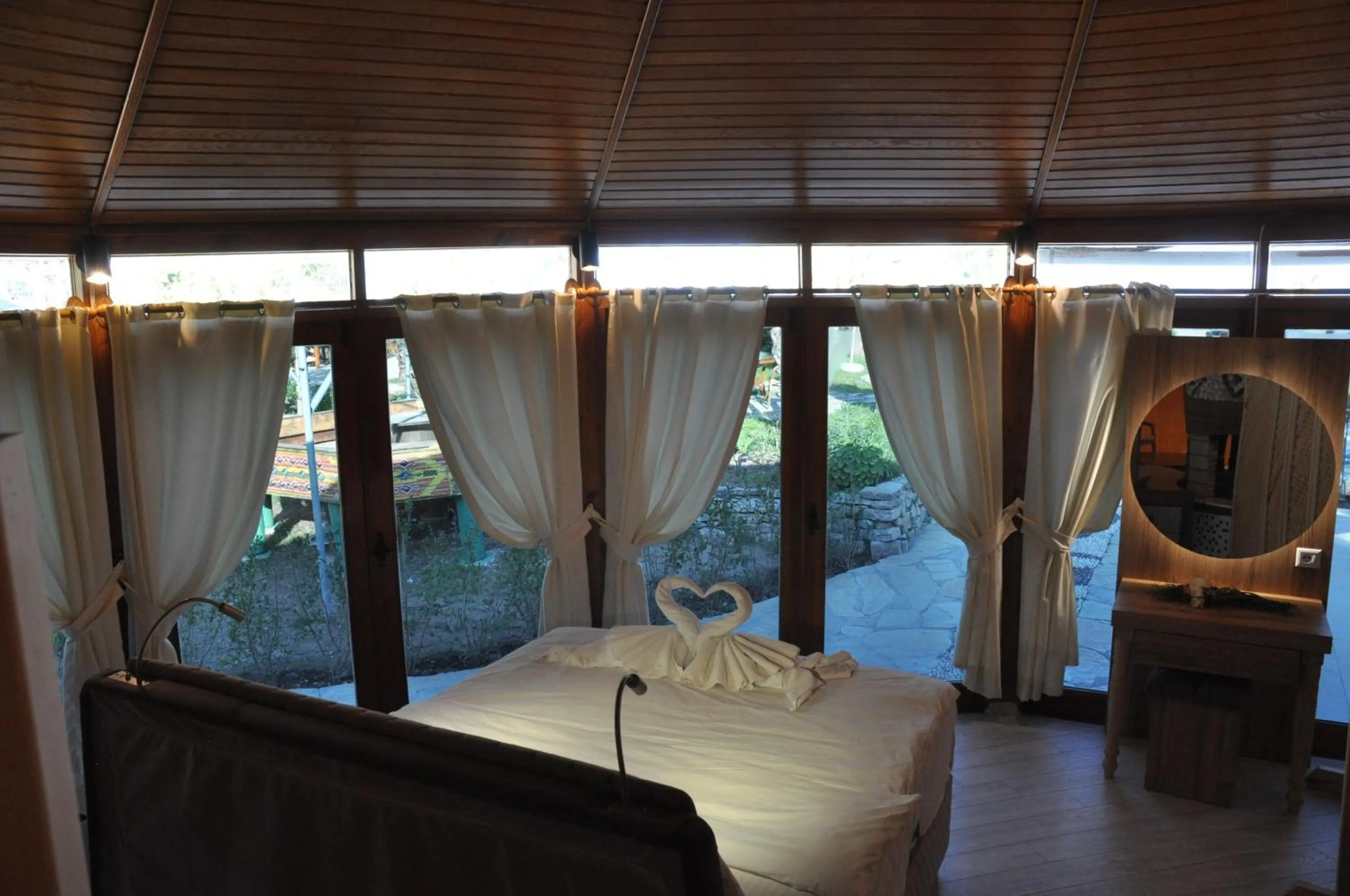 Deluxe Suite with Sea View in Arcadia Hotel