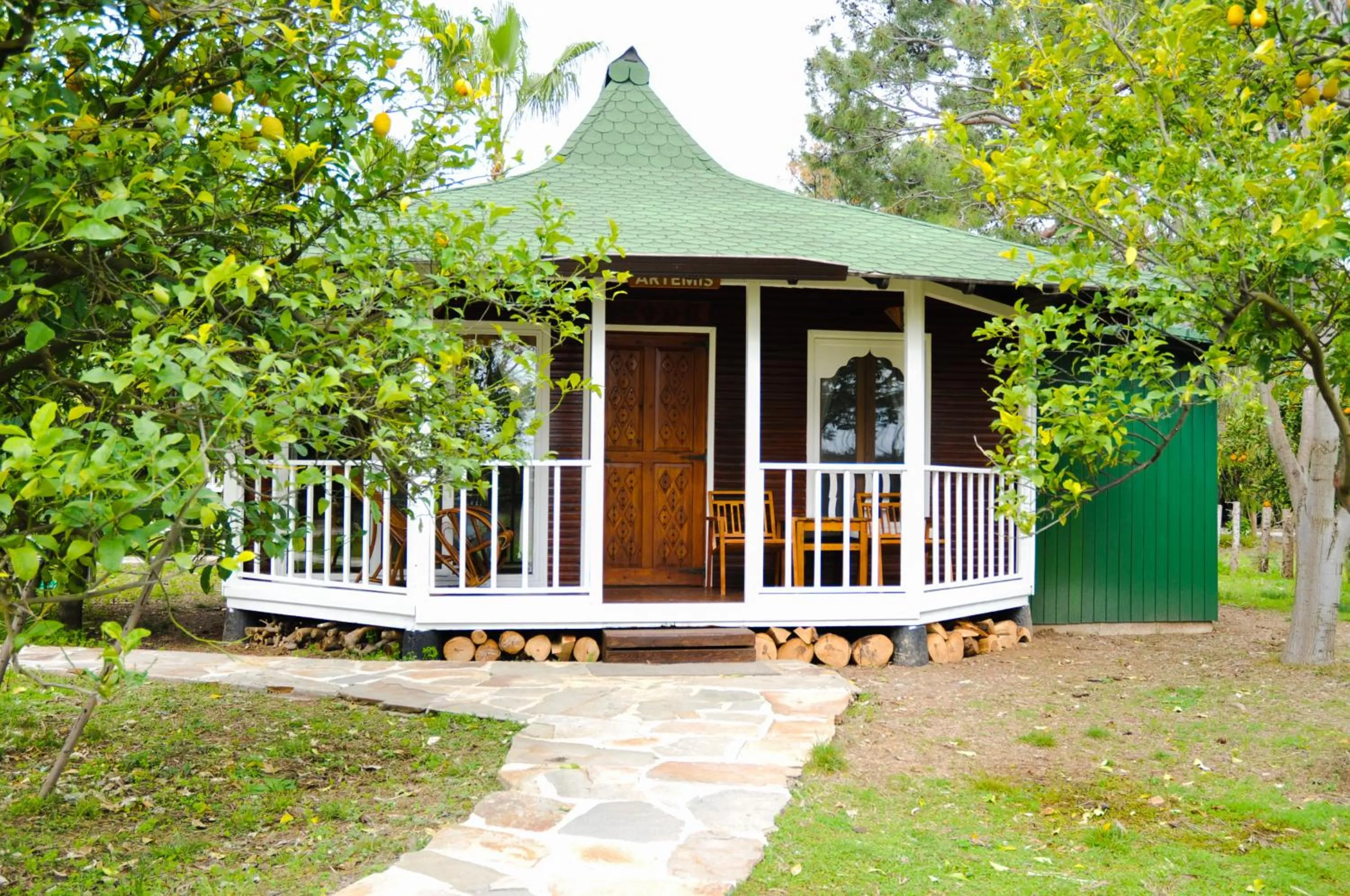 Bungalow - Sea Side in Arcadia Hotel