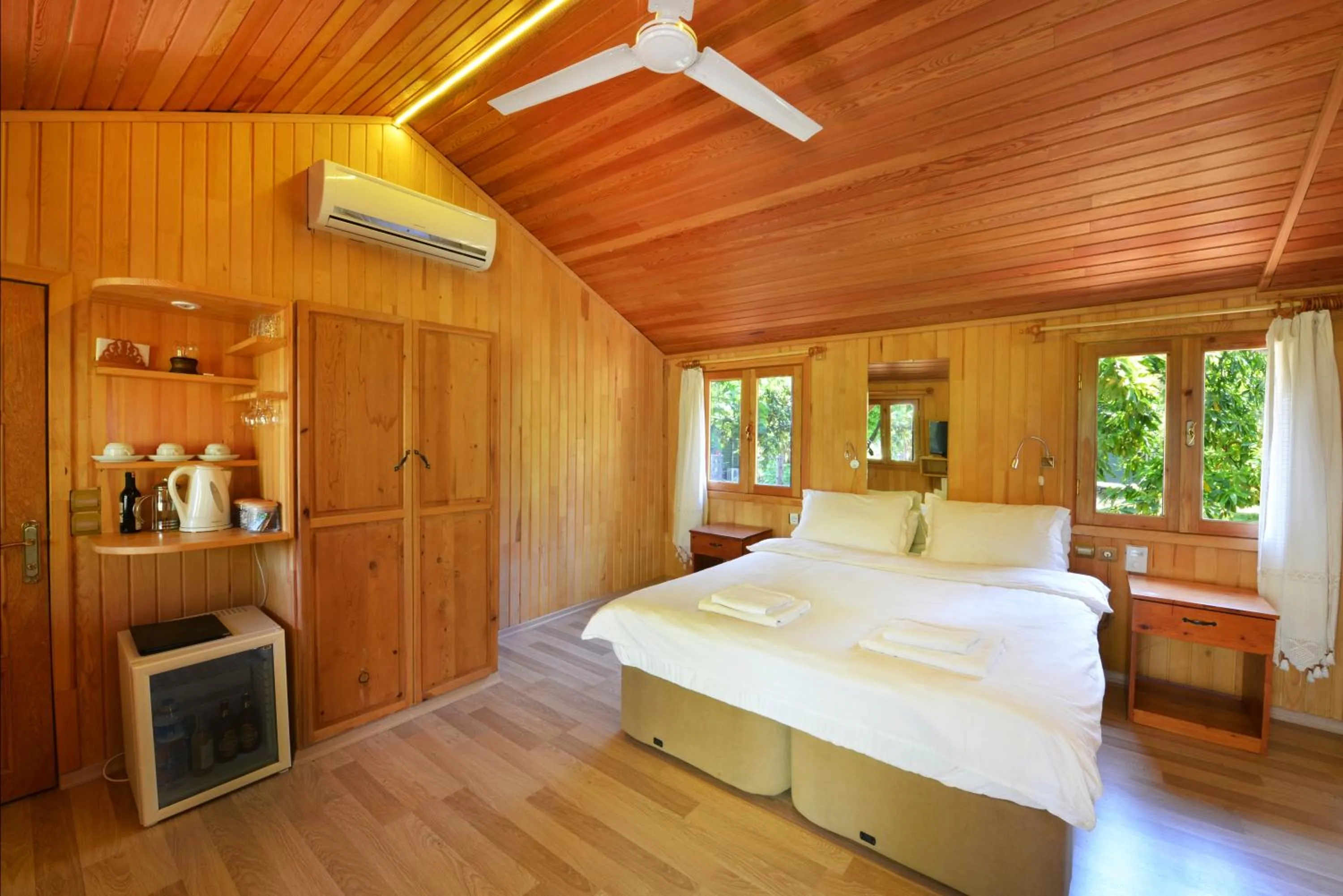 Family Bungalow in Arcadia Hotel